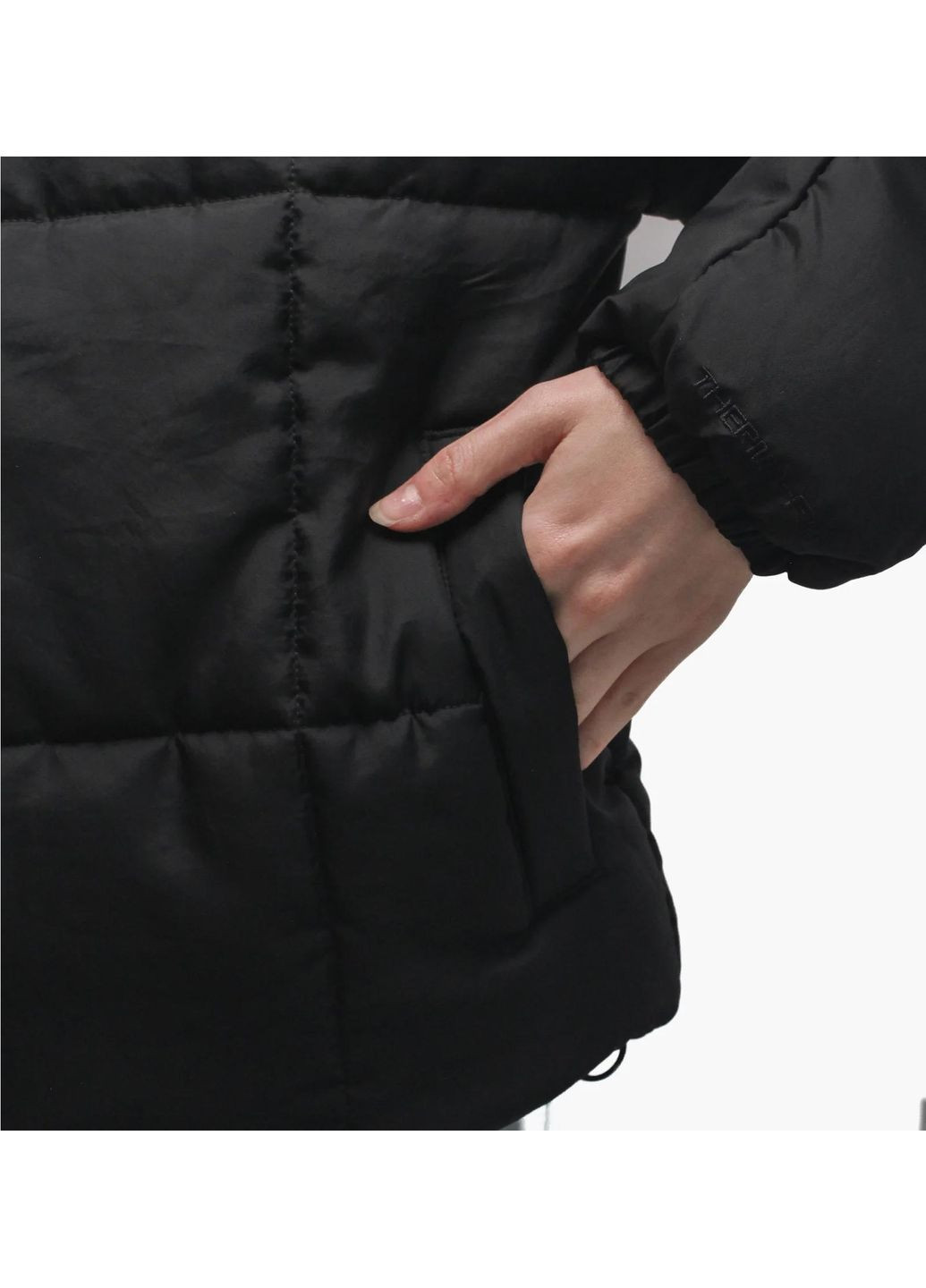 Черная зимняя куртка женская nsw esstl thrmr clsc puffer (fb7672-010) Nike