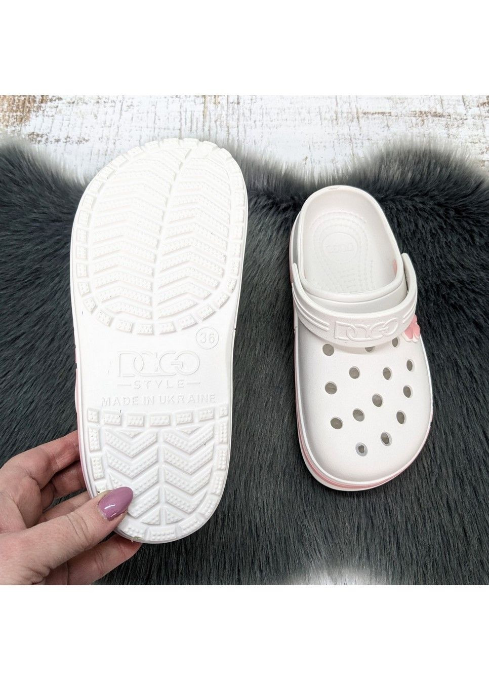 Кроксы женские белые с пудровым пена Dago (331737643)