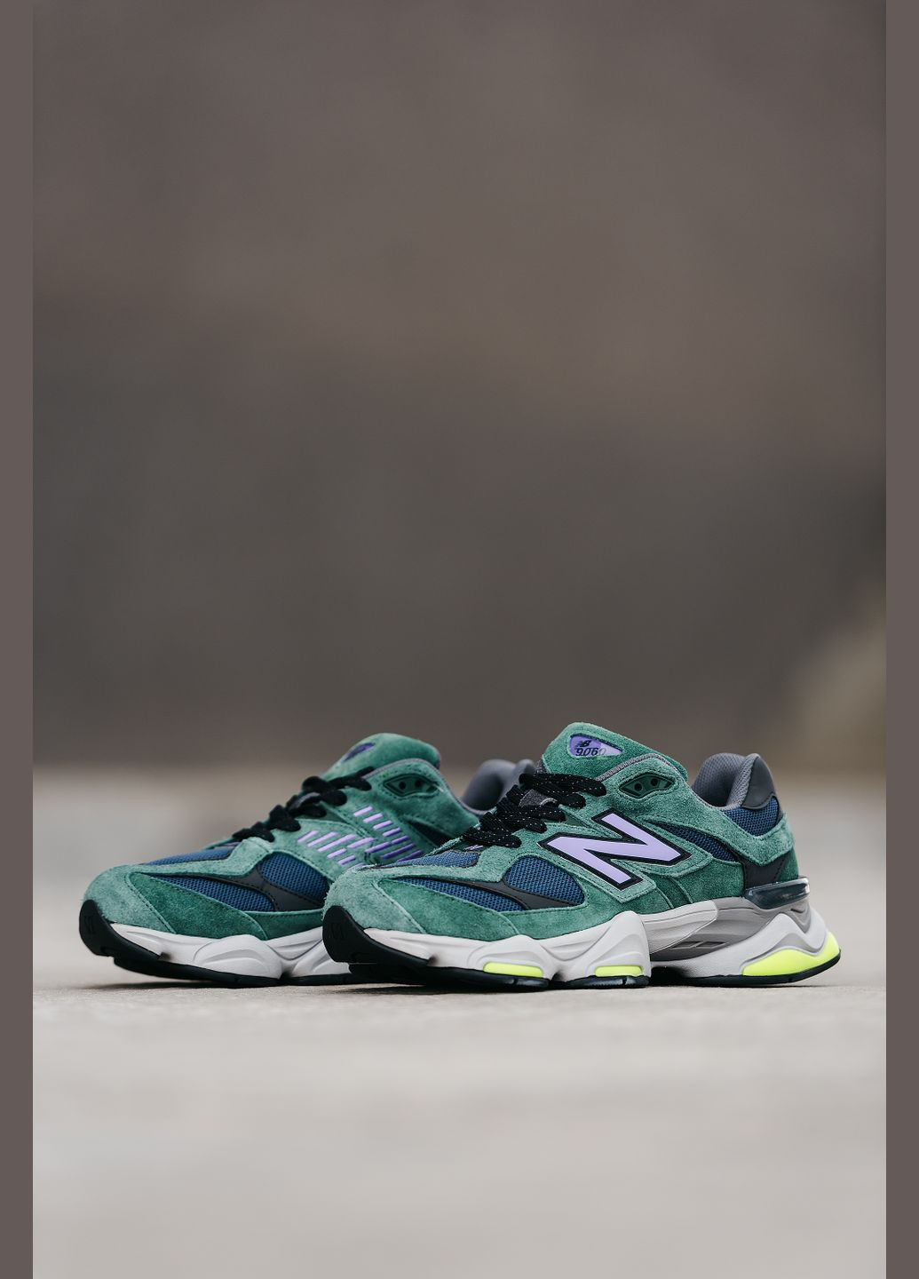 Зелені кросівки унісекс New Balance 9060 Green