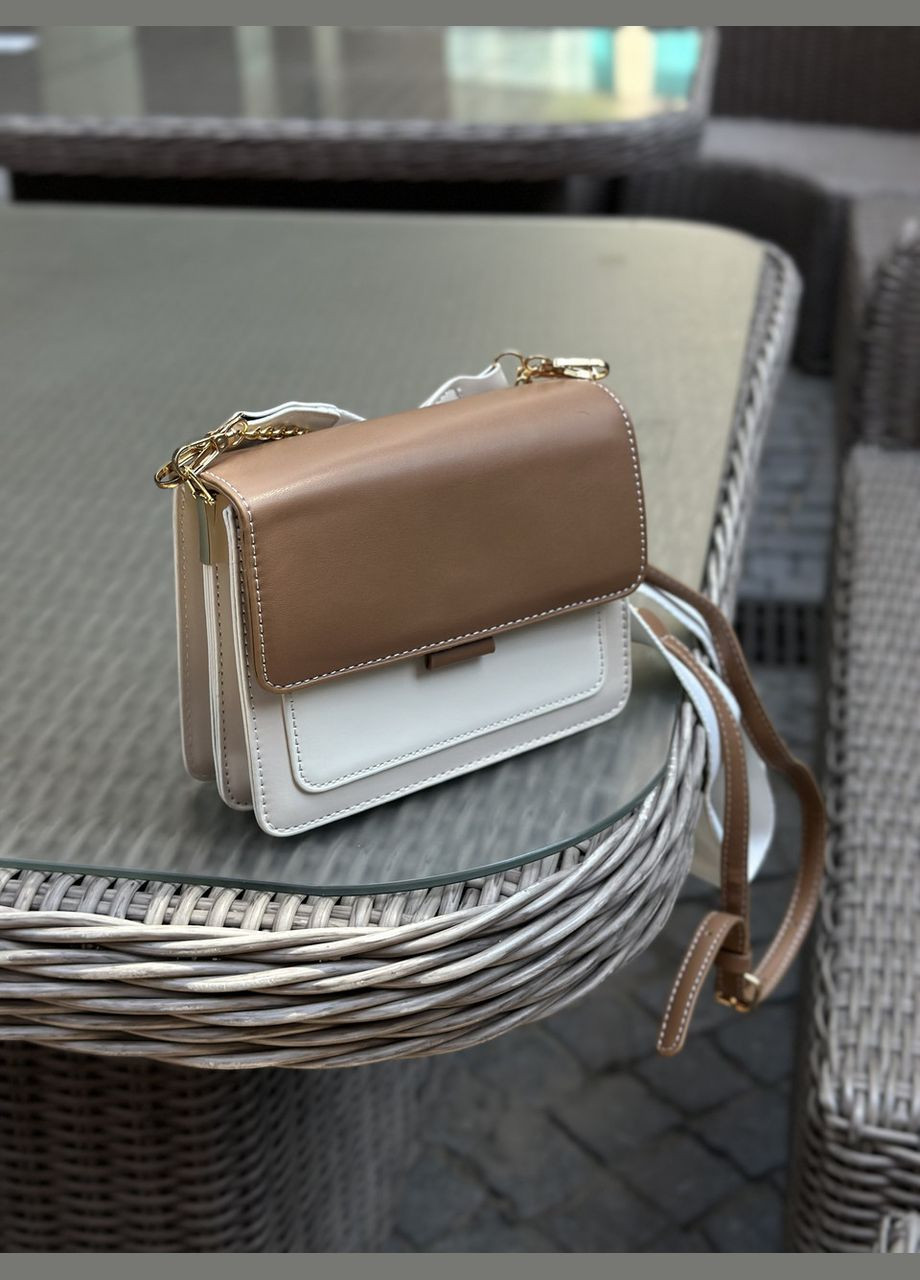 Жіноча сумка крос-боді на широкому ремінці коричнева No Brand (303323054)