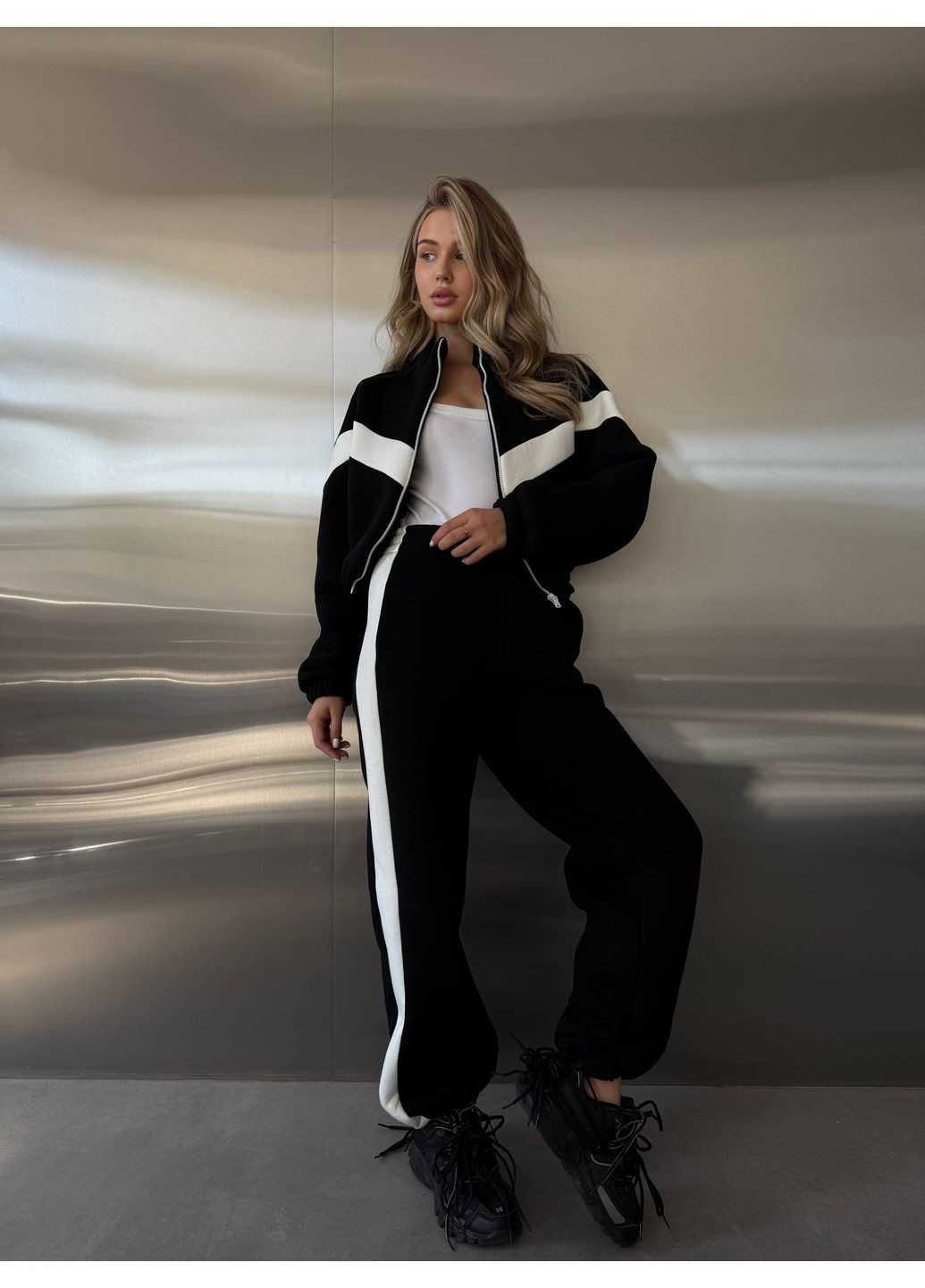 Спортивний костюм з вставками трьохнитка П'єньє No Brand Р4942-347 (365815435)