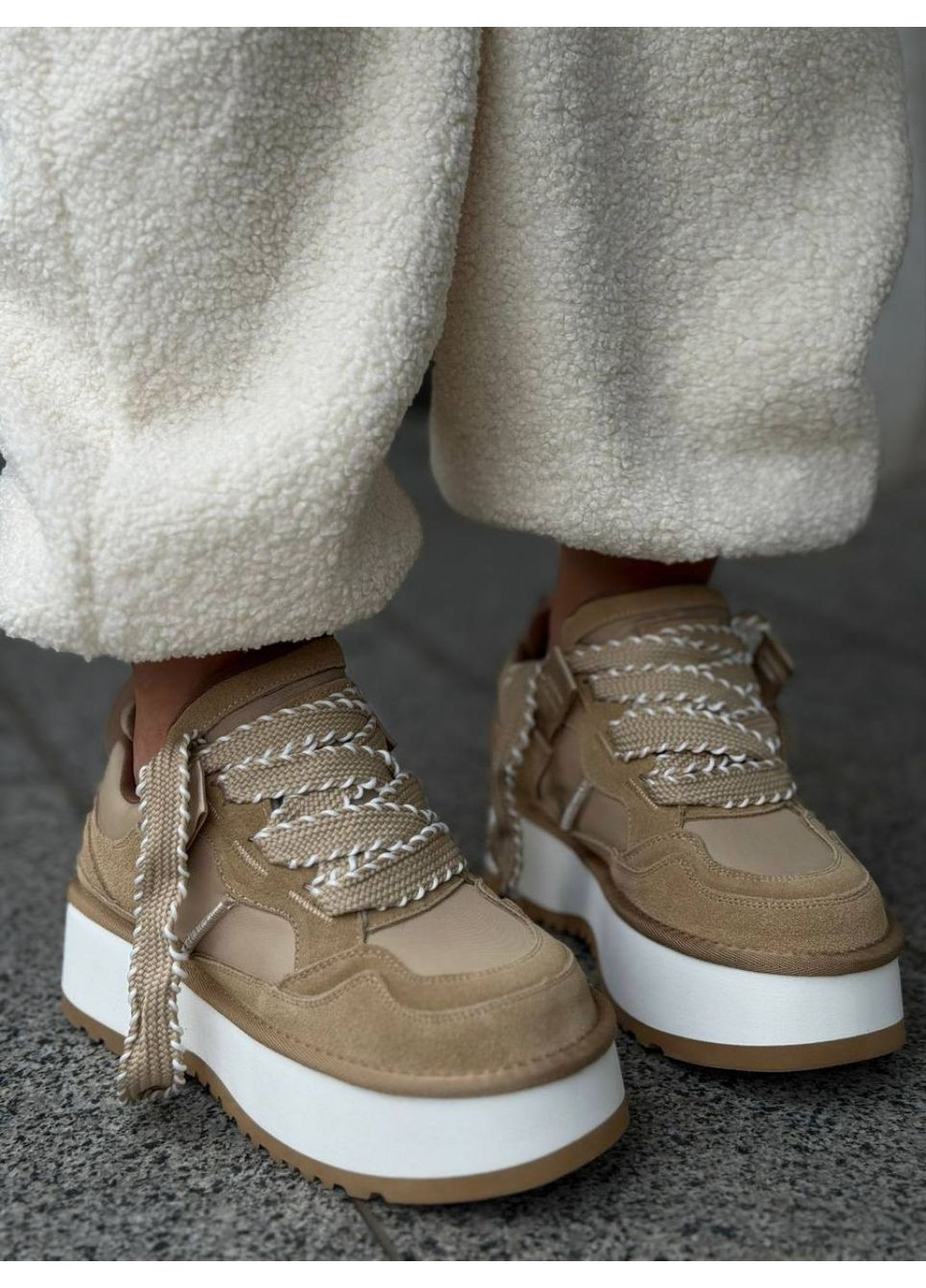 Бежеві бігос apricot MAAAARKA