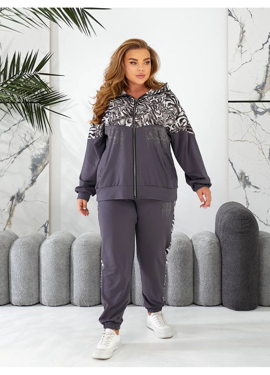 Прогулочный костюм женский Trend. Украшен камнями. No Brand (386336513)