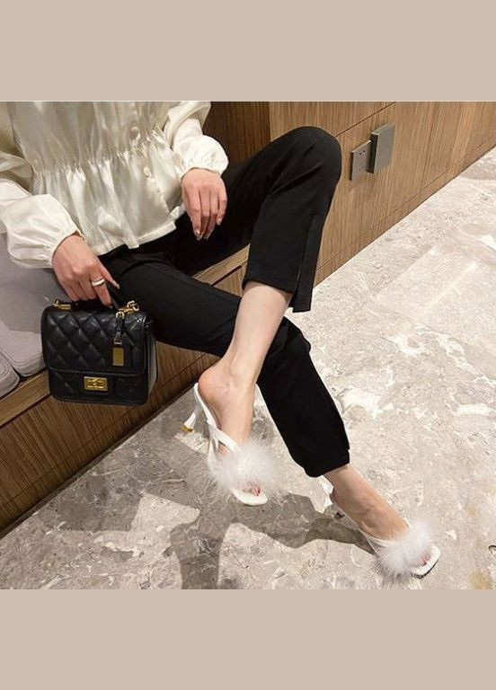 Белые свадебные женские босоножки кожа с перьями под свадебные халаты - белый цвет No Brand с перьями