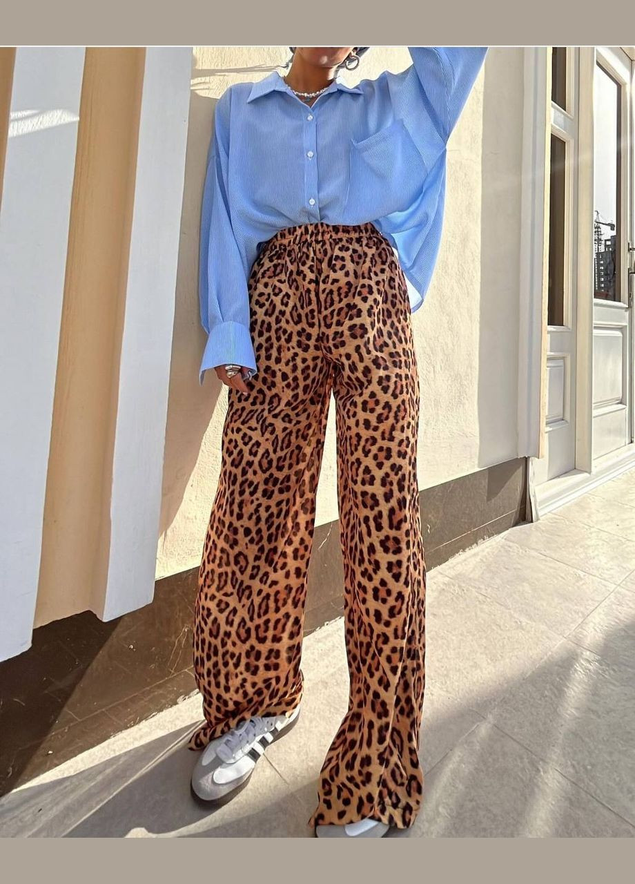 Красивые штаны из софта в трендовом леопардовом цвете, приятные к телу штаны на высокой посадке в актуальном принте No Brand 1126-1 (292634193)