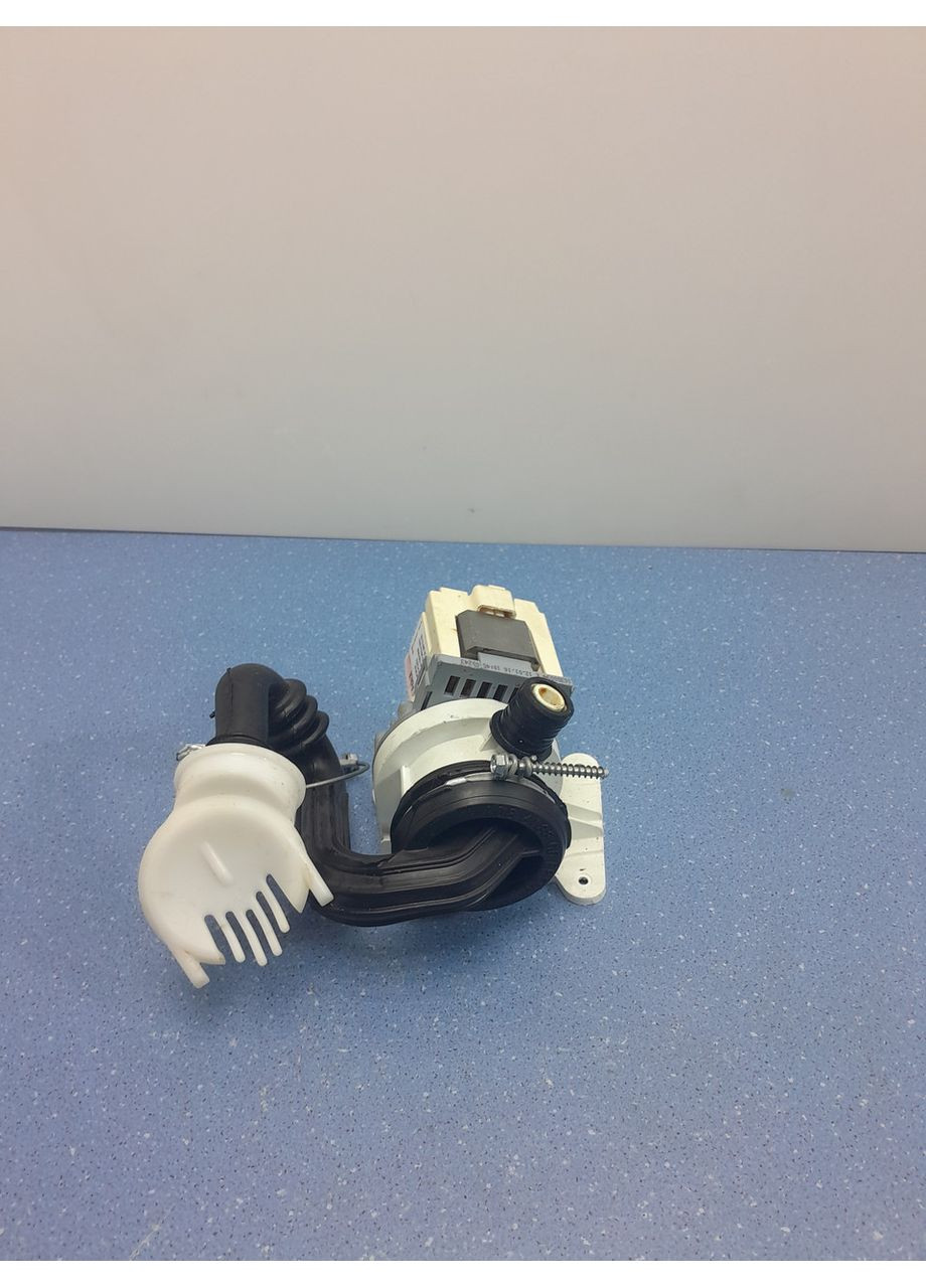 Помпа для пральної машини 108619500 30W Electrolux (361863805)