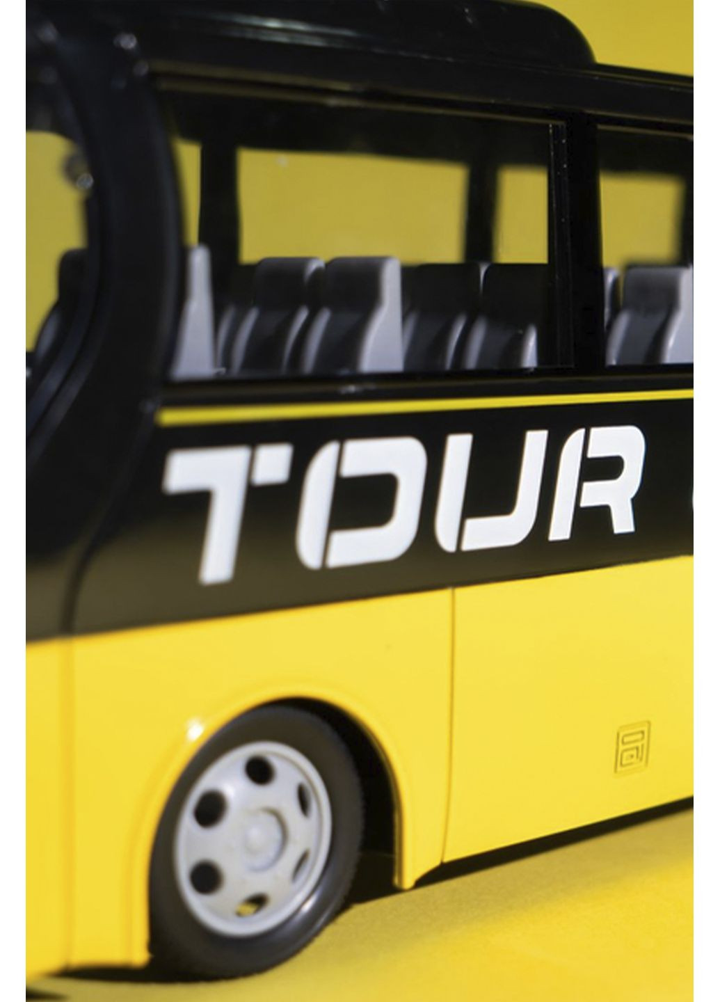 Машинка Автобус на радіокеруванні «TOUR BUS» колір жовтий ЦБ-00282937 OTAMANKO (350197932)