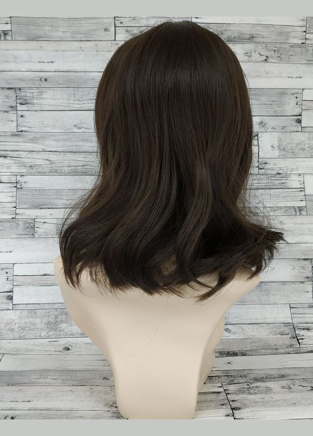 Перука жіноча середньої довжини з проділом і чубчиком. No Brand 7876 (280898641)