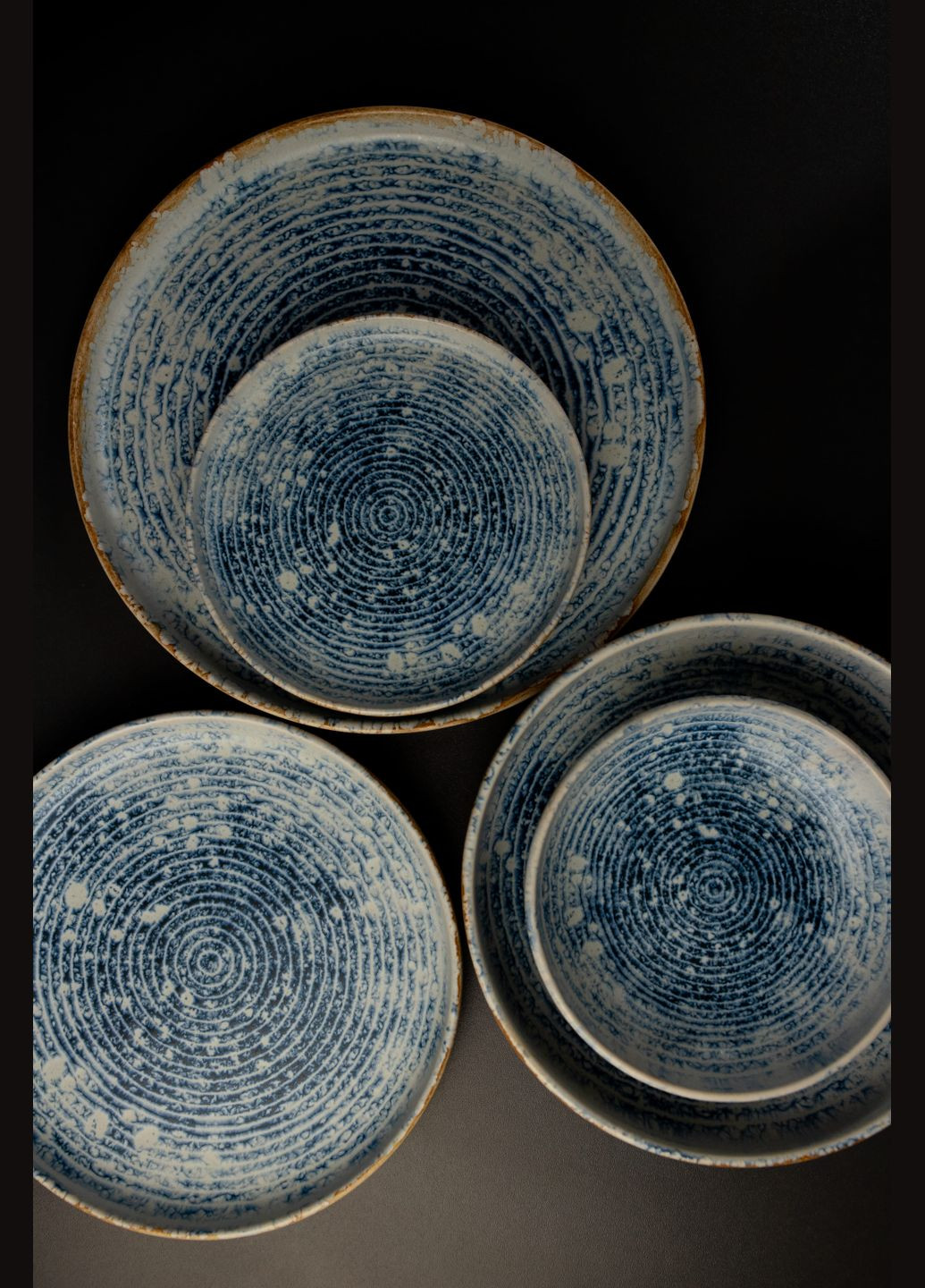 Тарілка бортова Mesa Speckle Frost Blue Eye Frost Matte 28 см Mesa Ceramics (323167470)