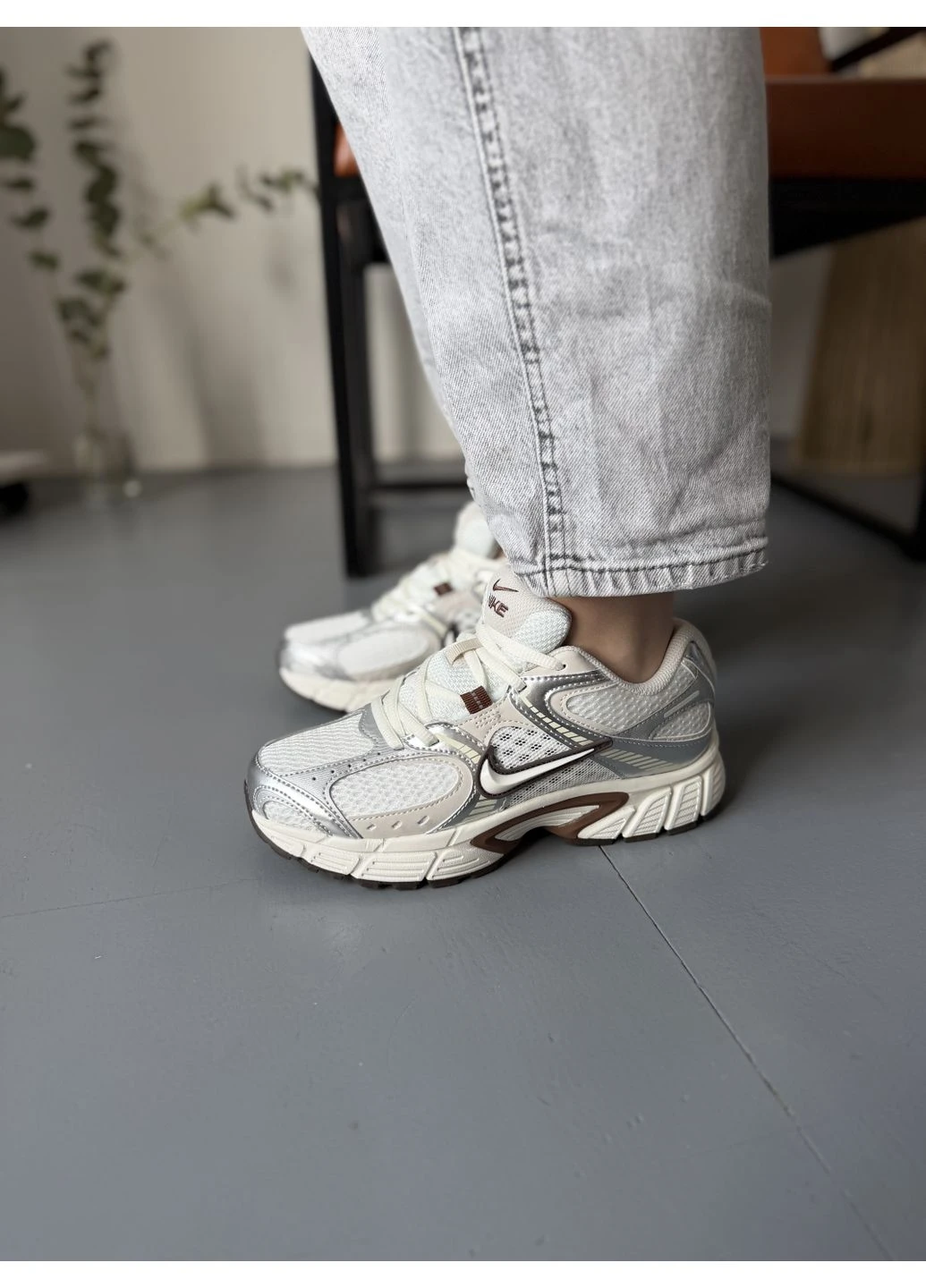 Коричневые летние кроссовки nike v5 rnr sail light orewood brown найк в5 No Brand
