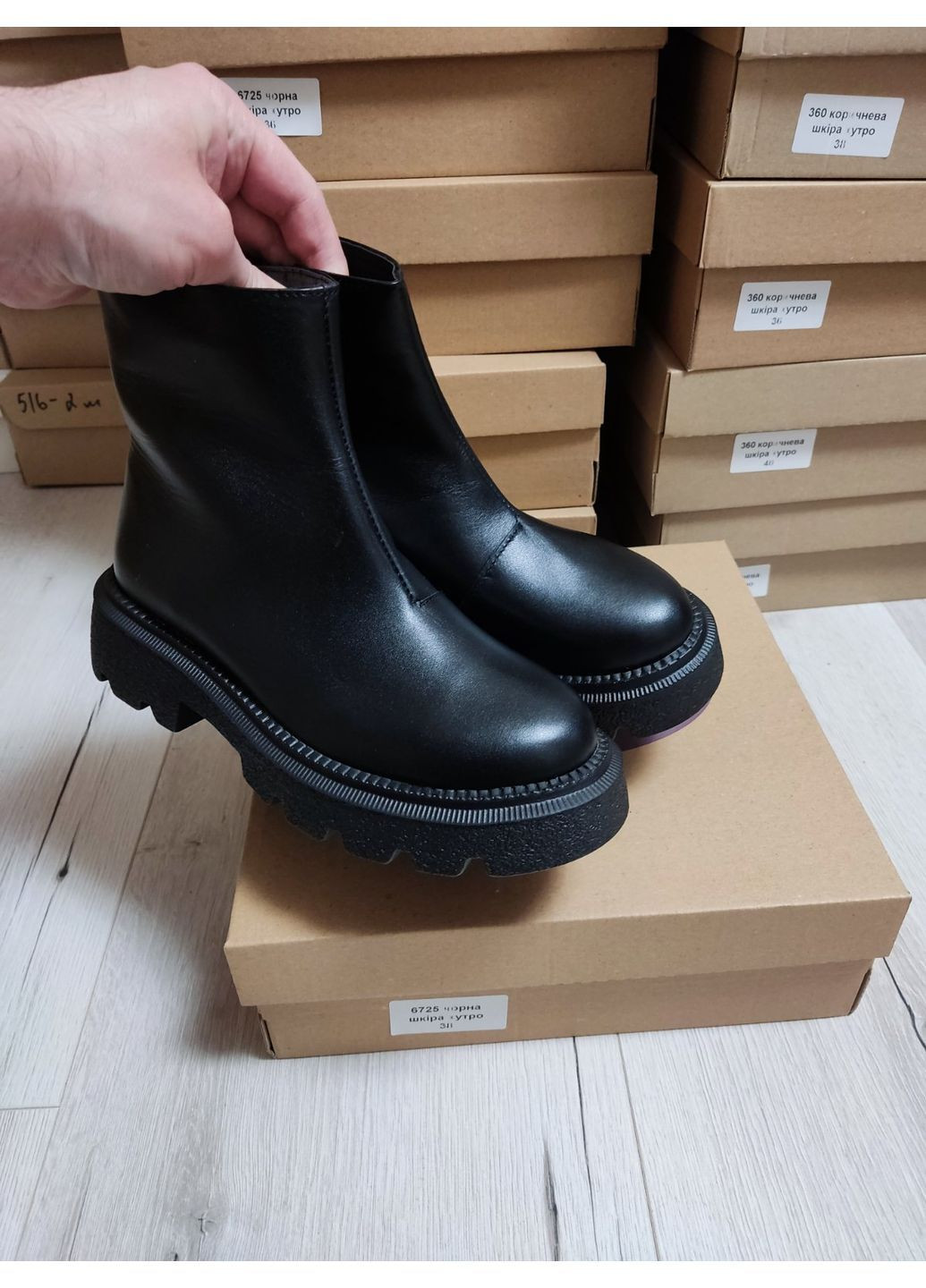 Зимние зимние кожаные ботинки, зимние ботинки, зимние кожаные, кожаные ботинки на зиму, ботинки зима украина код 25665 Garti без декора