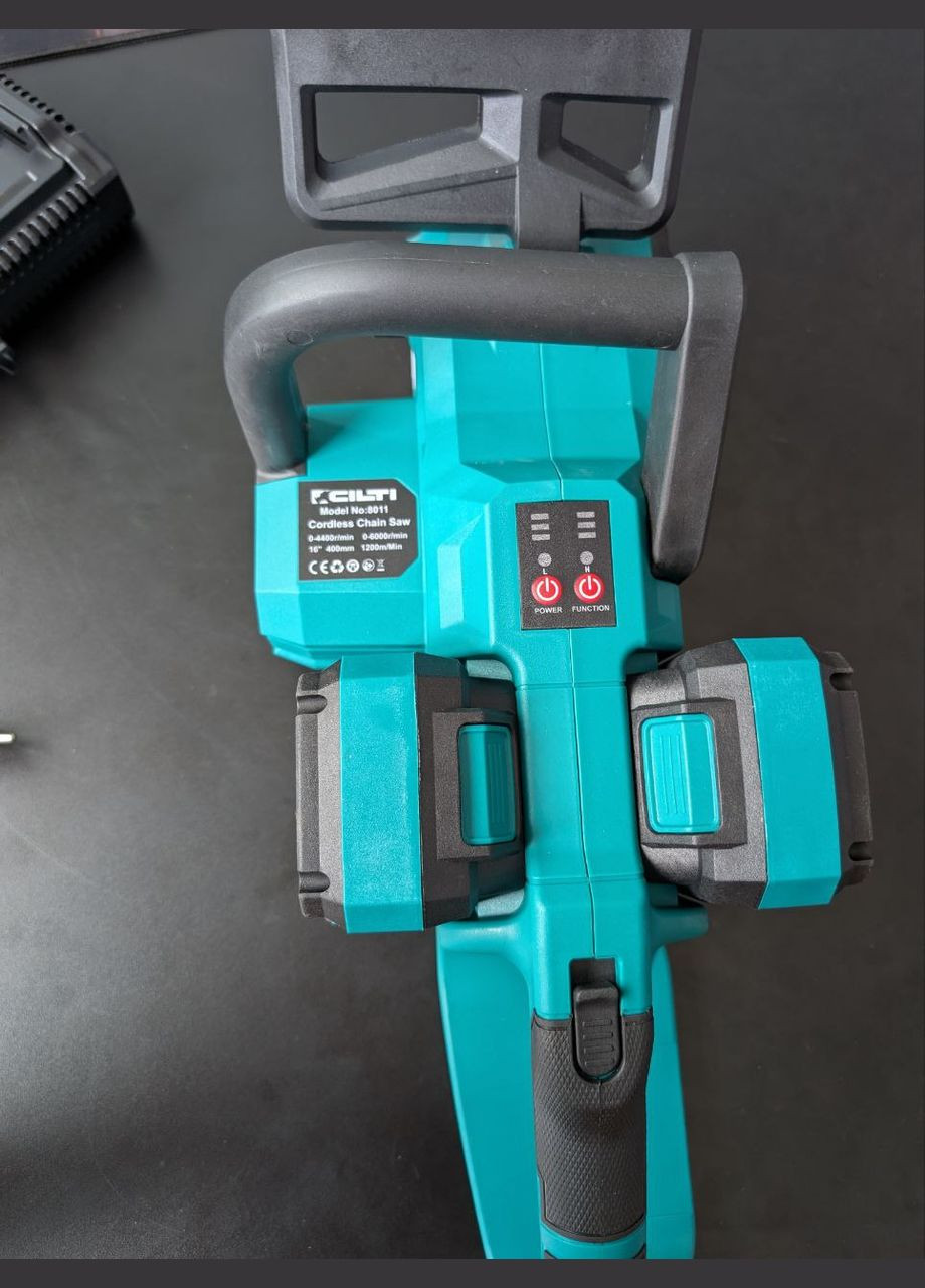 Акумуляторна ланцюгова пилка садова Cilti 8011 шина 40 см синій (2104618483) No Brand (322876253)