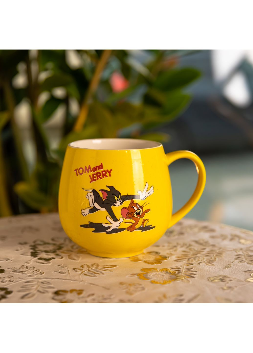 Чашка фарфоровая Tom and Jerry chase 400 мл FM-13TJB No Brand (368641558)