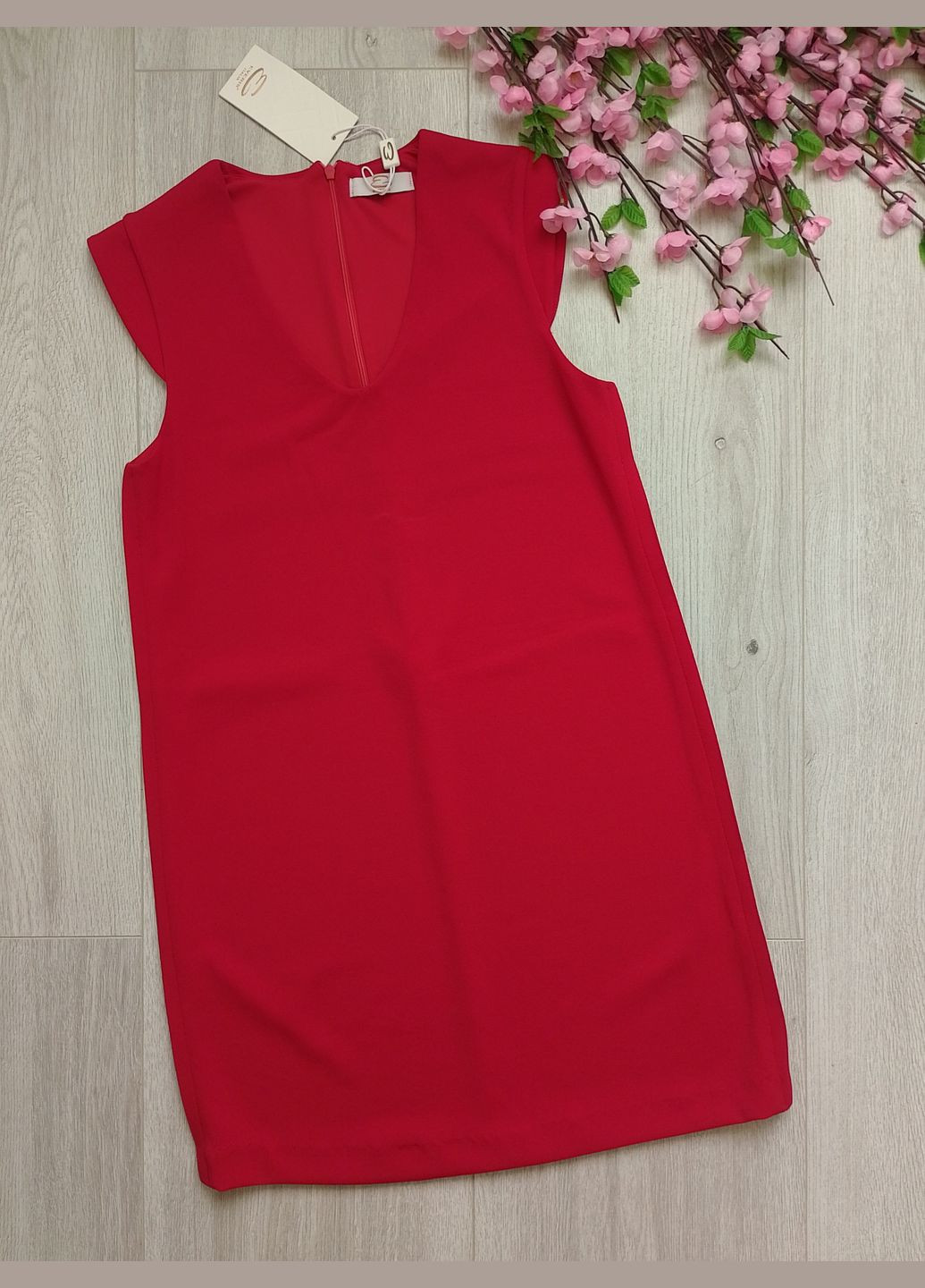 Красное праздничный, кэжуал, вечернее женское свободное платье (italia) Everis однотонное