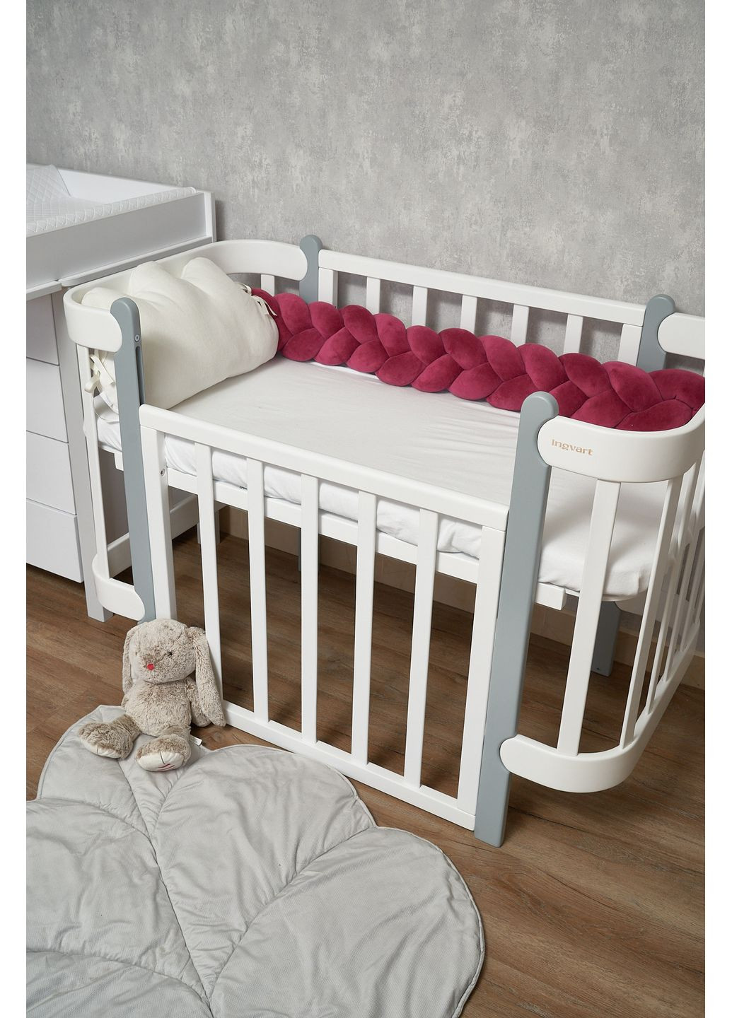 Бампер - косичка 3-х прянная 120 см фуксия Twins (372832662)