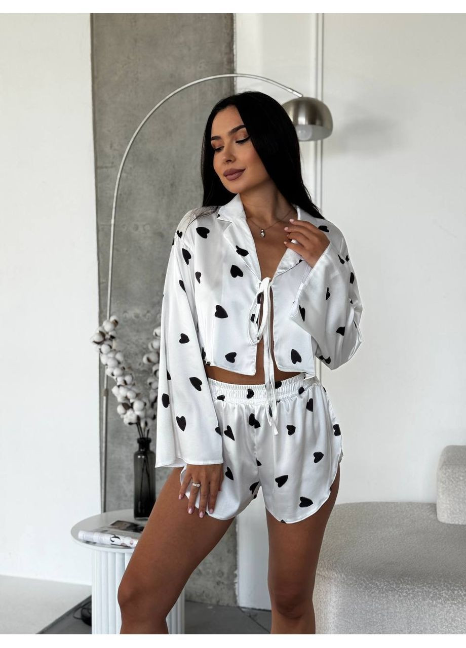 Белая шелковая женская пижама Osoblyva