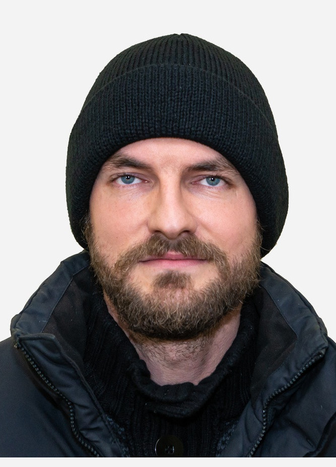 Тепла чоловіча шапка чорна в'язана стильна зимова з відворотом Лео (276070692)