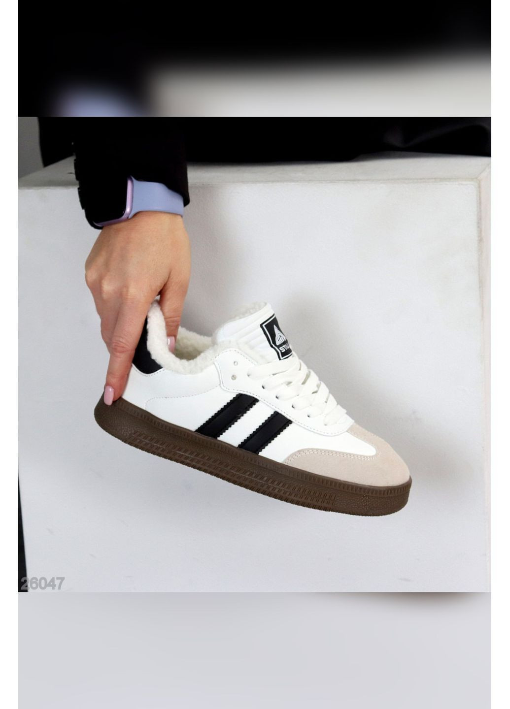 Зимние стильные кроссовки No Brand комбинированные зима (372387339)