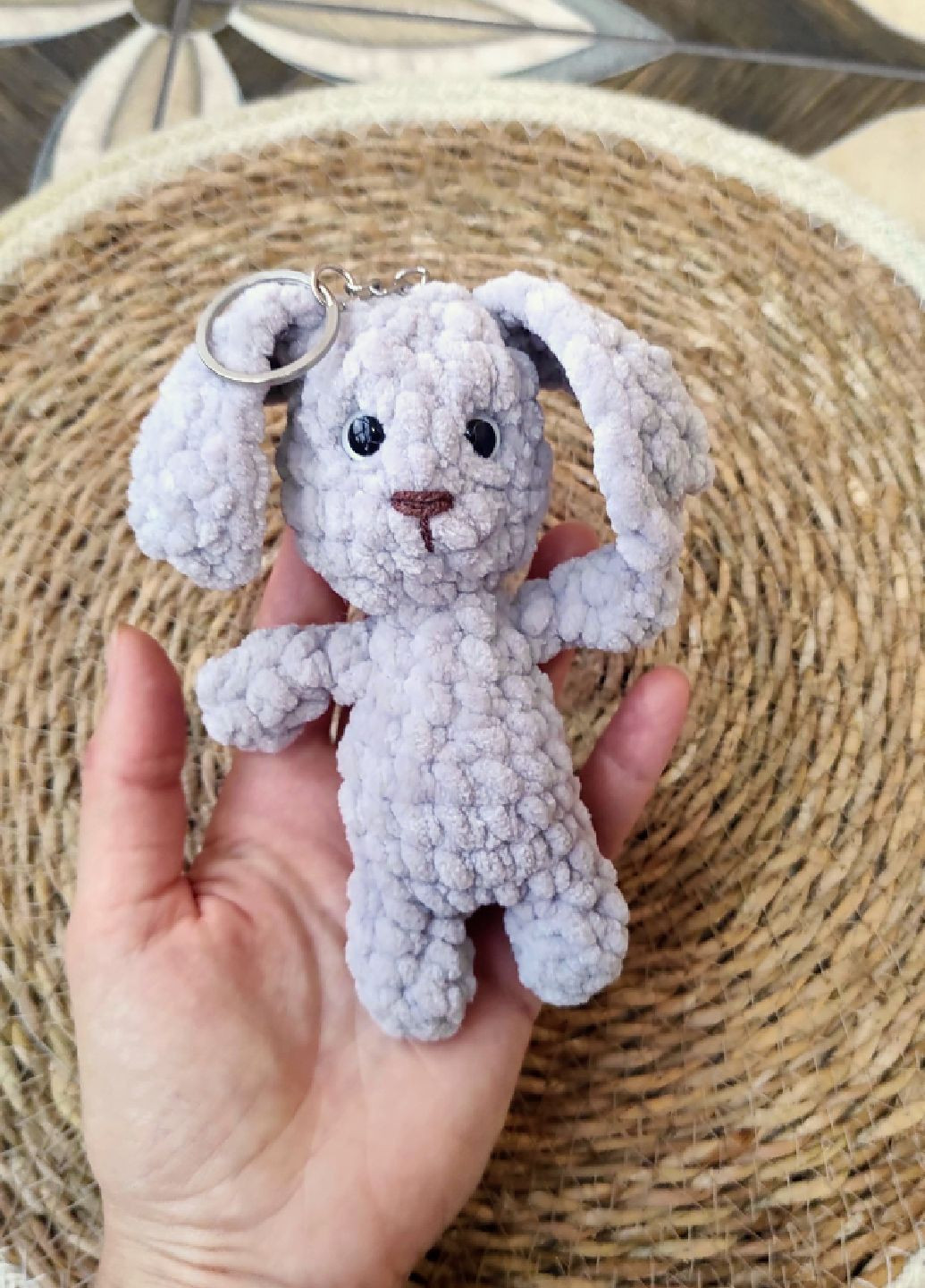 В'язаний брелок для ключів, сумочки,рюкзака, кролик, декор для дому, подарунок Handmade (301221499)