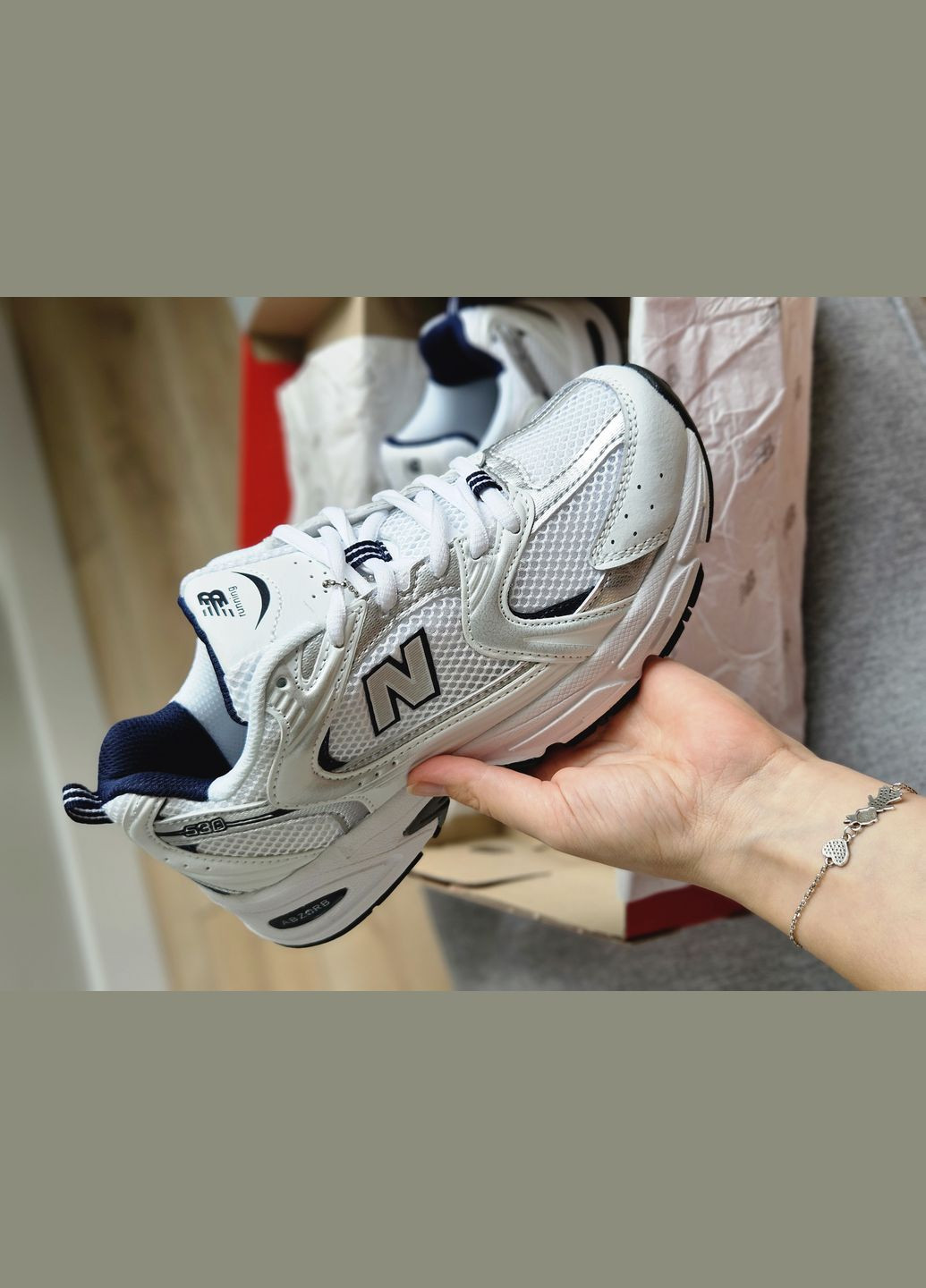Кроссовки женские и мужские New Balance 530 white silver \ Нью Беланс 530 белые серебряные No Brand белые демисезоны (302241510)