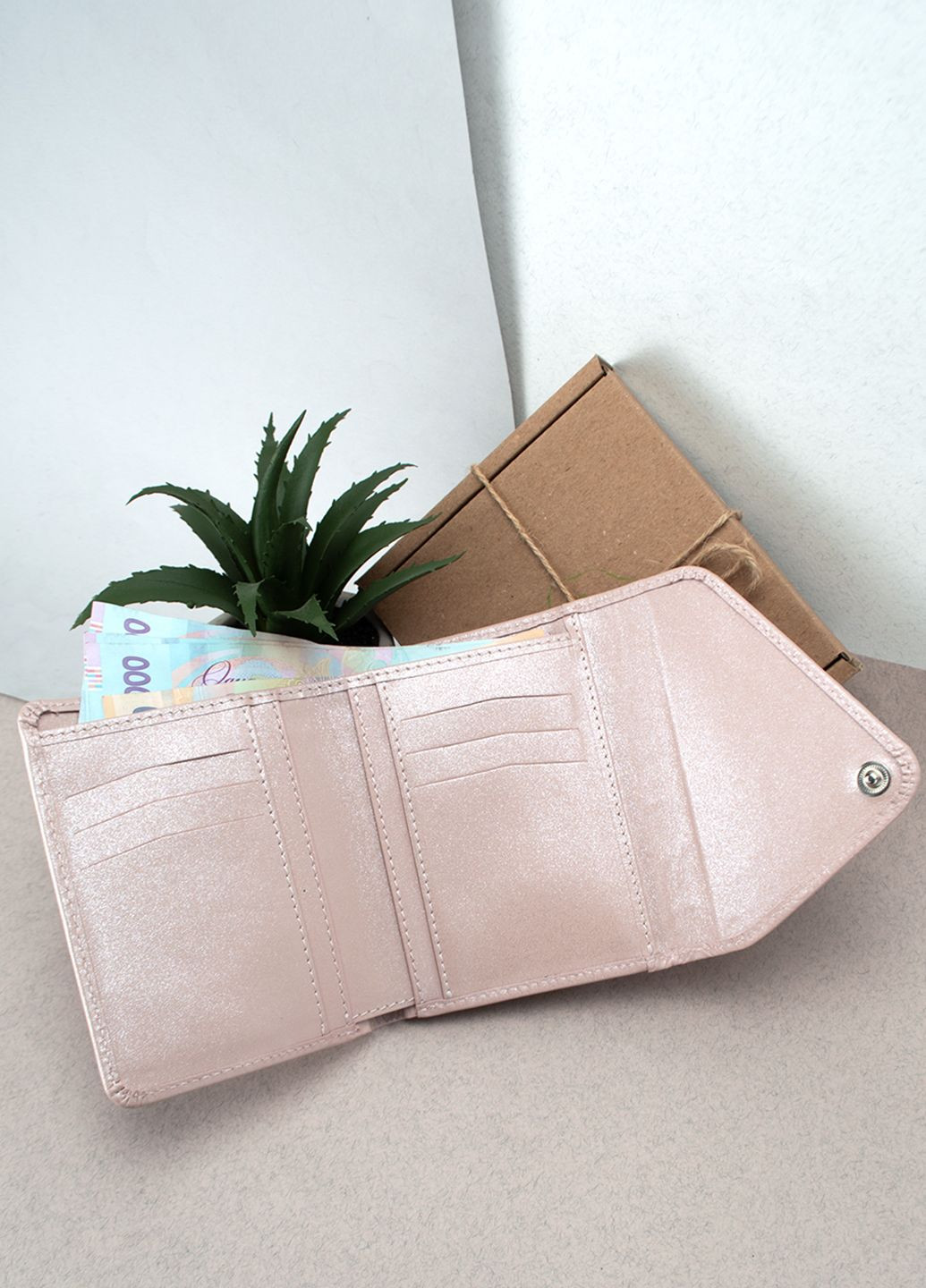 Подарунковий жіночий набір №90: гаманець Sabrina + обкладинка на паспорт (рожеві квіти) HandyCover (282847992)