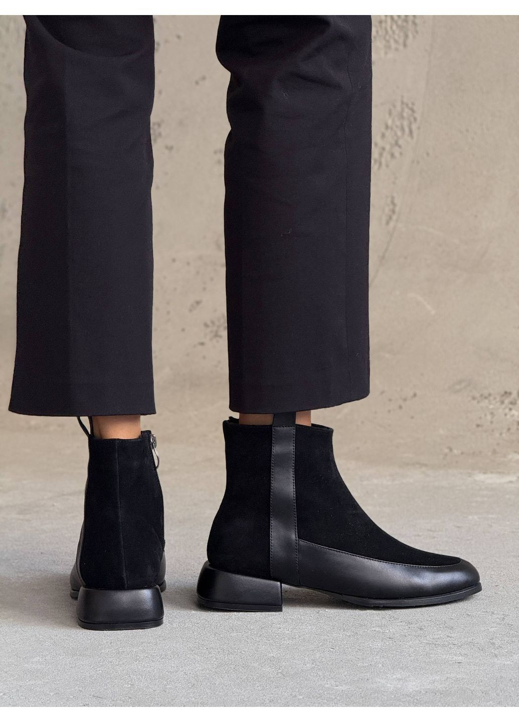 Осенние классические кожаные ботинки Helen из натуральной замши