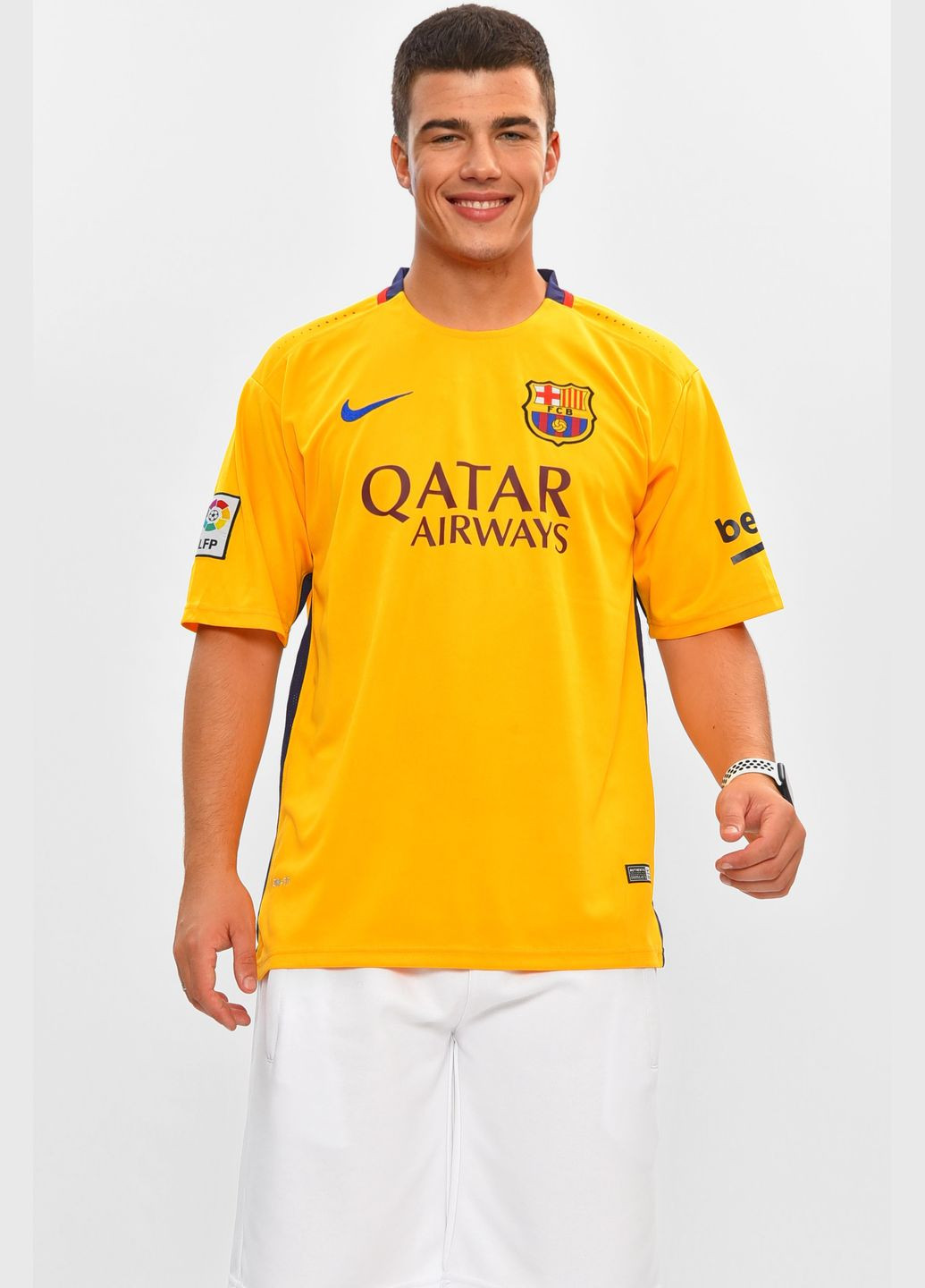 Оранжевая футболка футбольная мужская оранжевого цвета с принтом Let's Shop