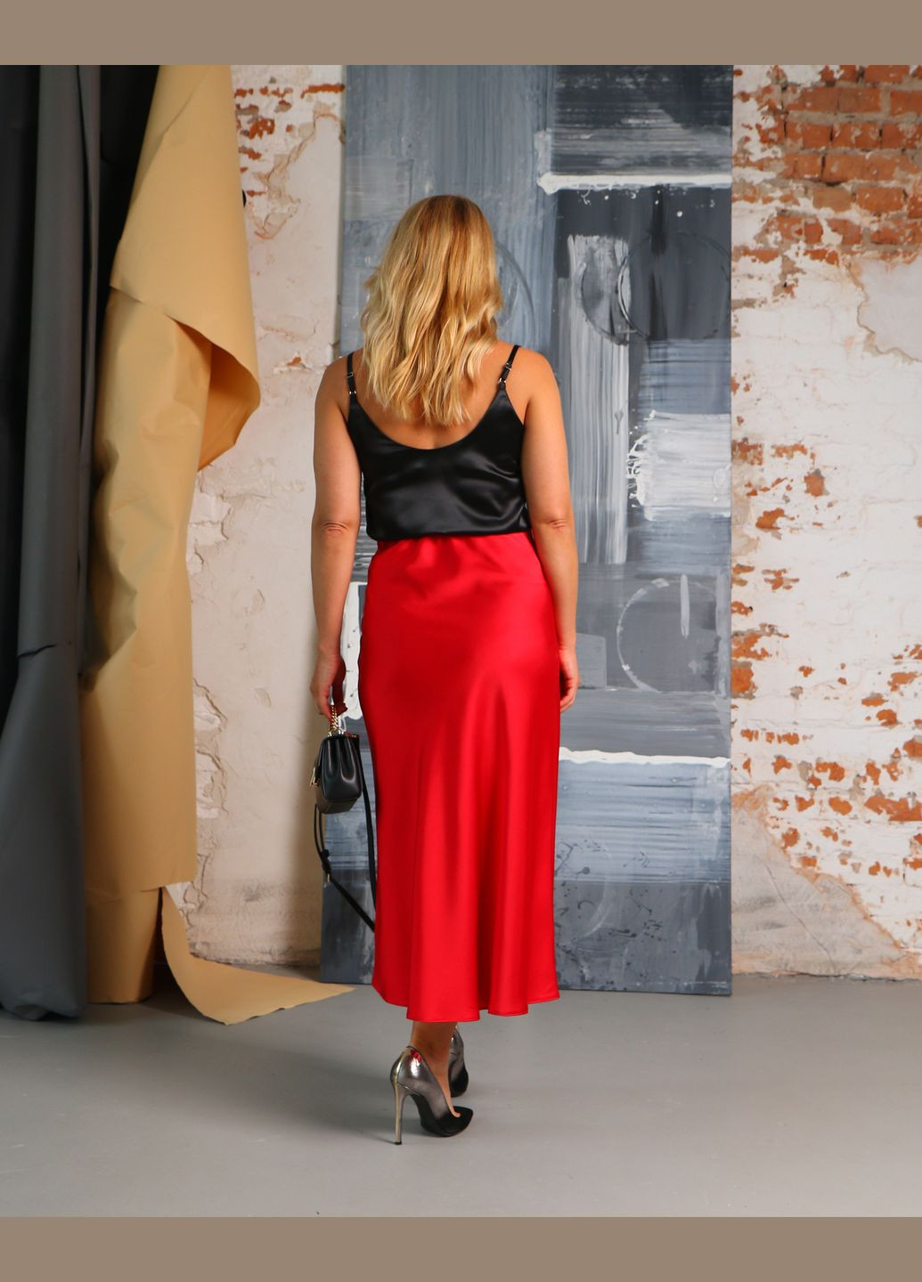 Жіноча спідниця трапеція міді 4323АБ червона No Brand (301868310)