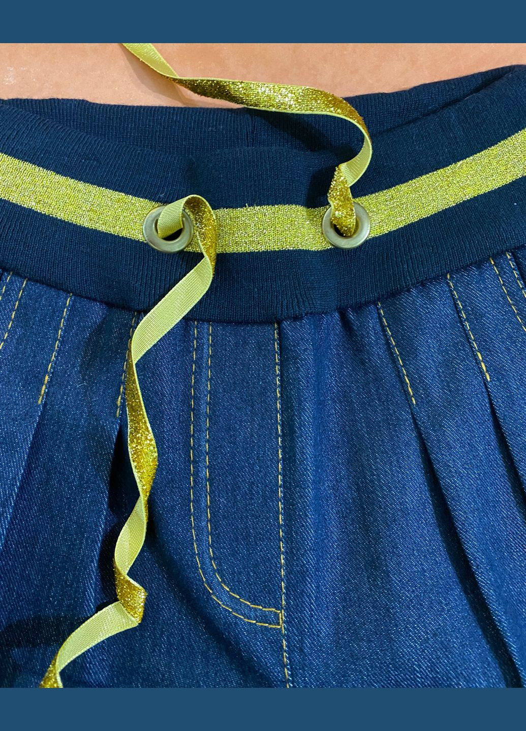 Синие демисезонные джинсовые брюки для девочки синие Mone