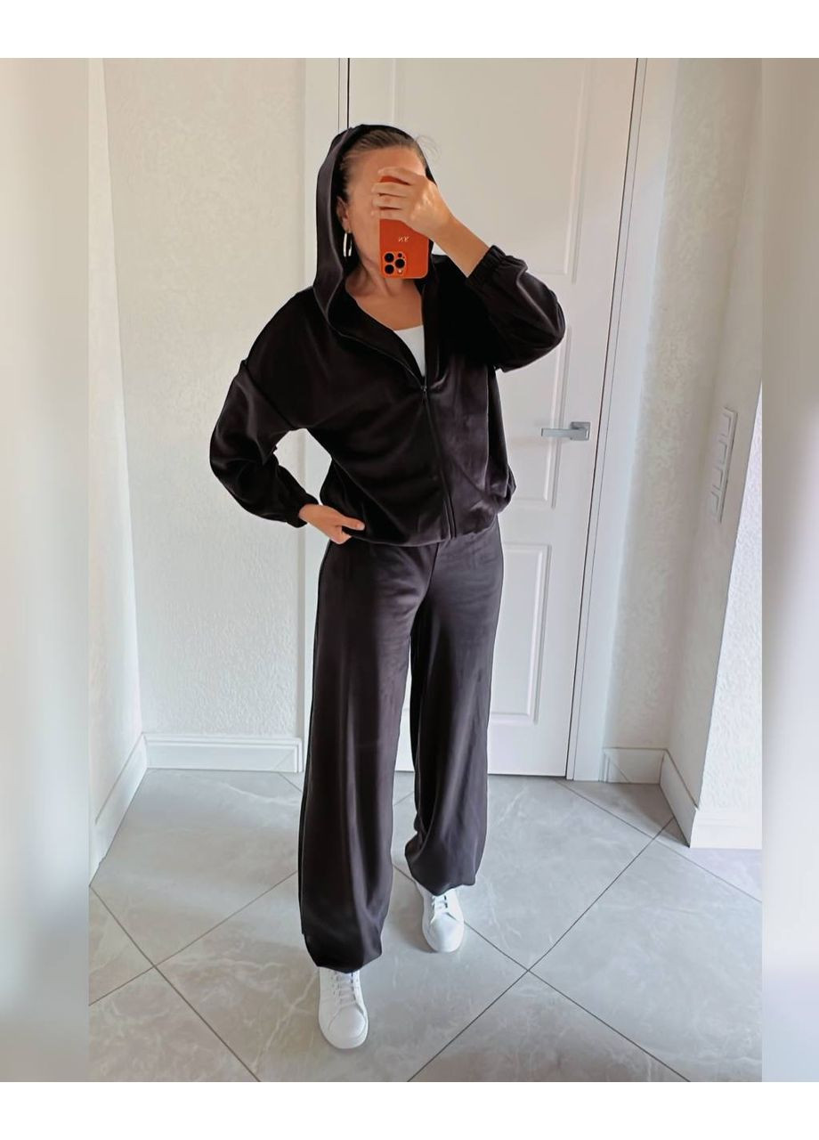 Женский спортивный костюм из велюра с капюшоном — замеры в описании. Vione (367075343)