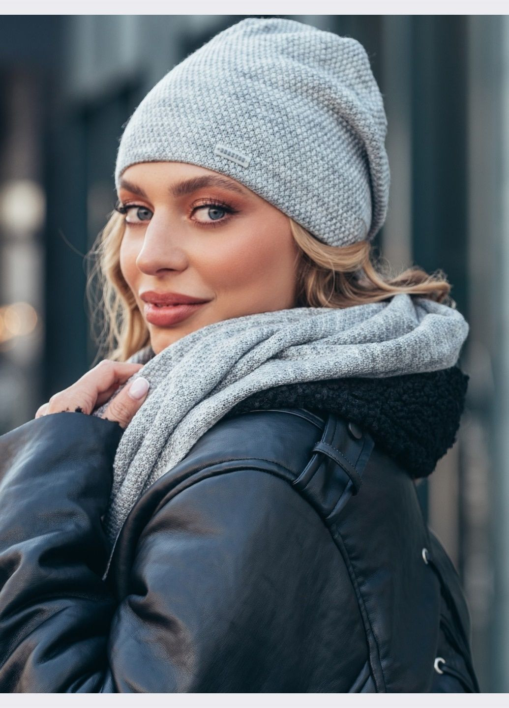 сірі шапка та шарф фактурної в'язки Dressa (307470966)