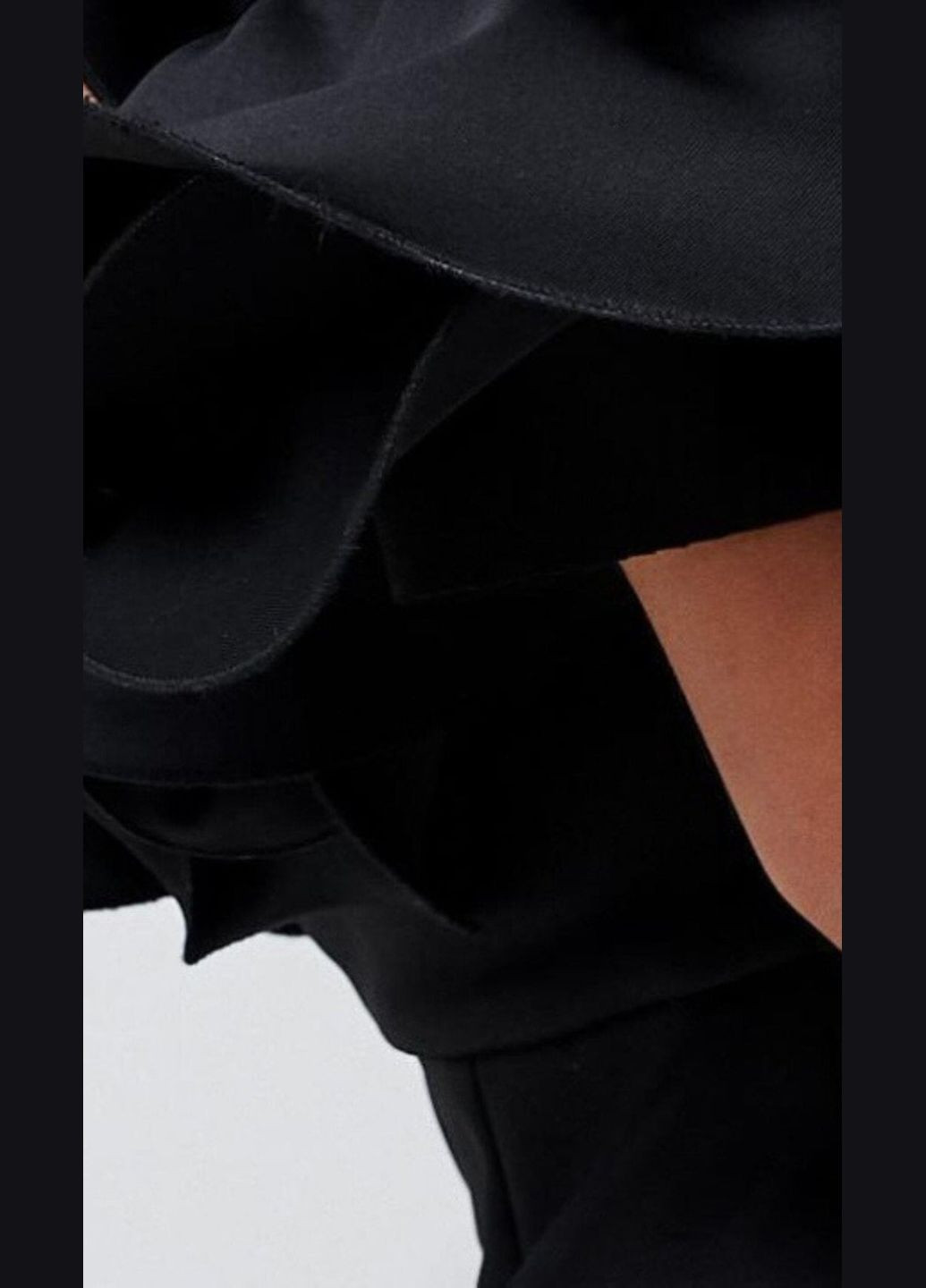 Черное платье макси с родными плечами и юбкой рыбкой Asos