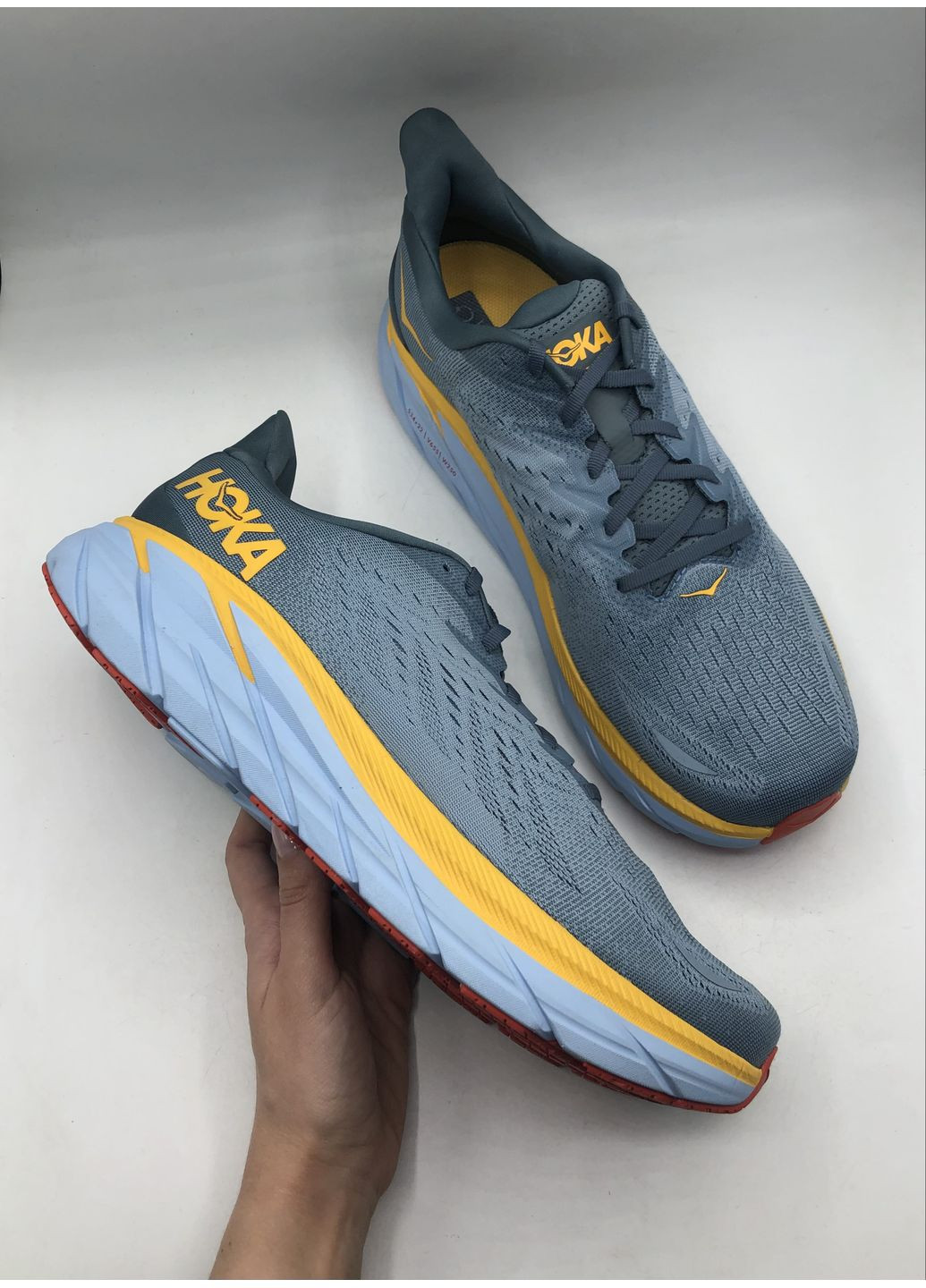 Серо-голубые кроссовки для бега clifton 8 HOKA