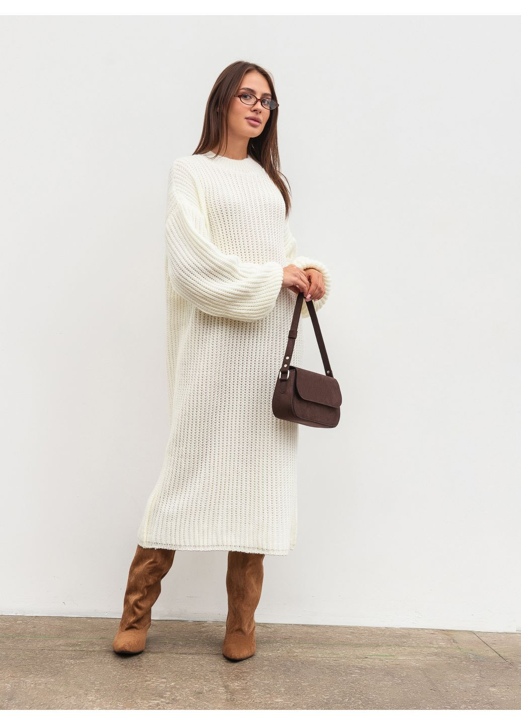 Молочна в'язана сукня Romashka однотонна