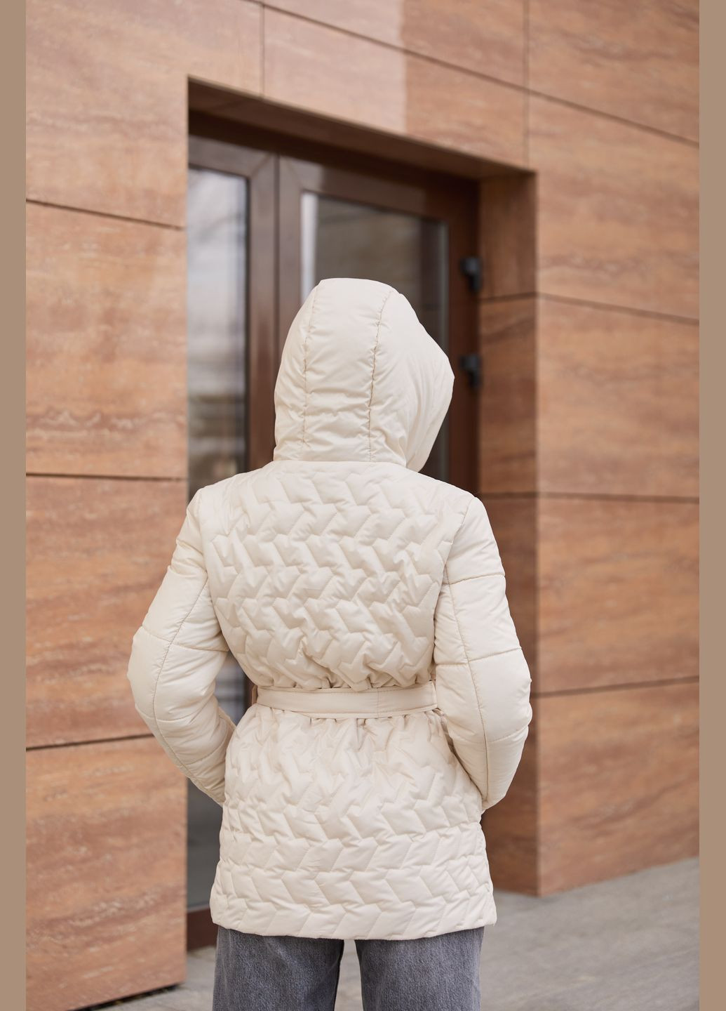 Молочная демисезонная куртка MN