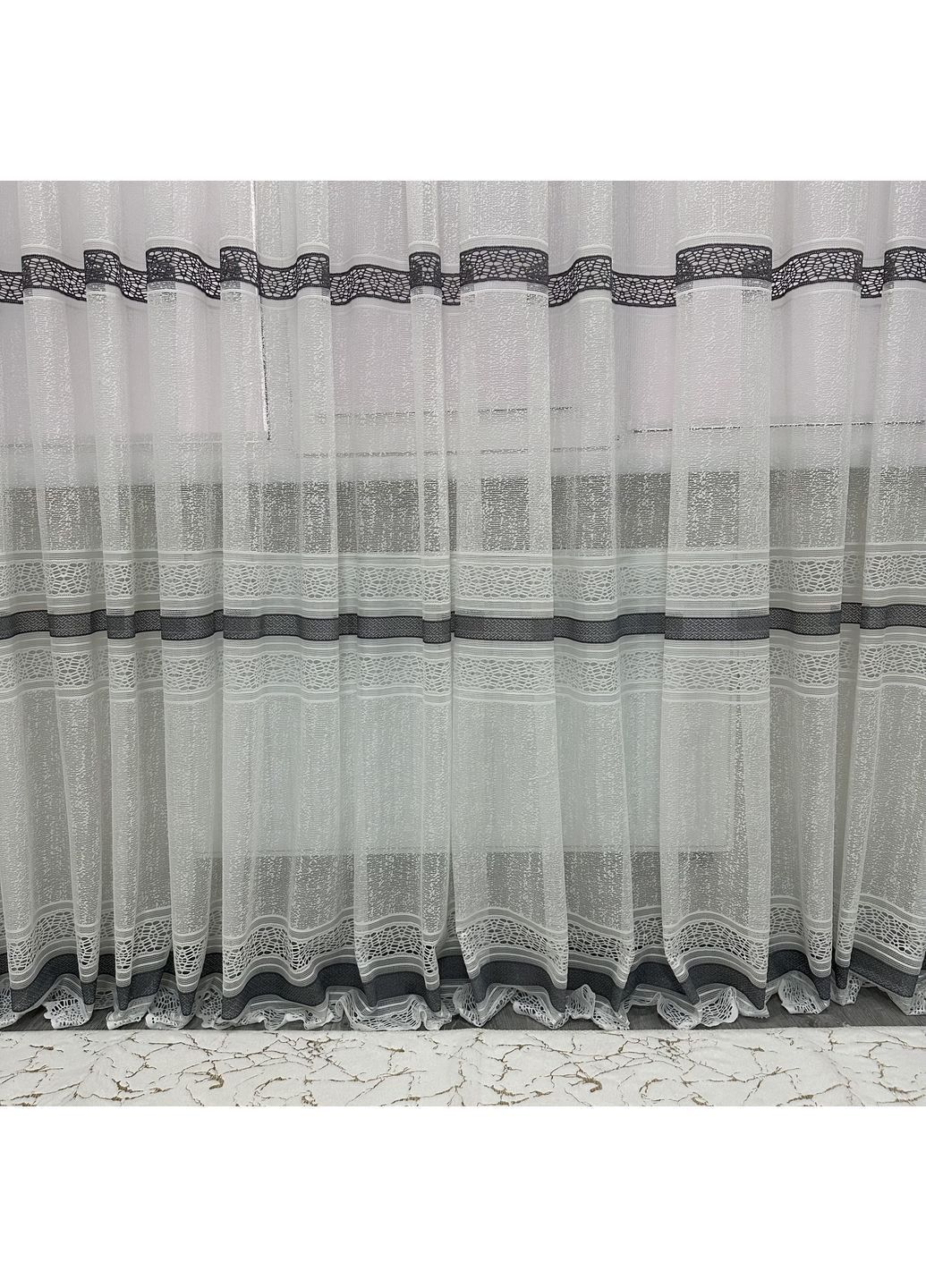Ексклюзивна тюль Жаккард "Модерн" з візерунком, 400х270 см – Готова на Тасьмі білого кольору з сірими смужками. No Brand (363834539)