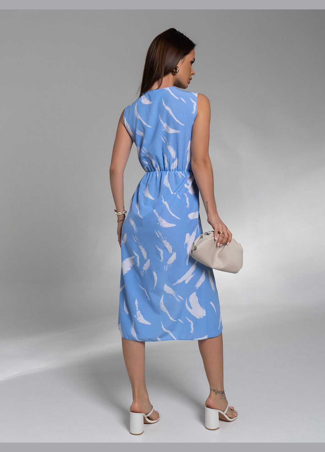 Голубое повседневный платья ISSA PLUS с абстрактным узором
