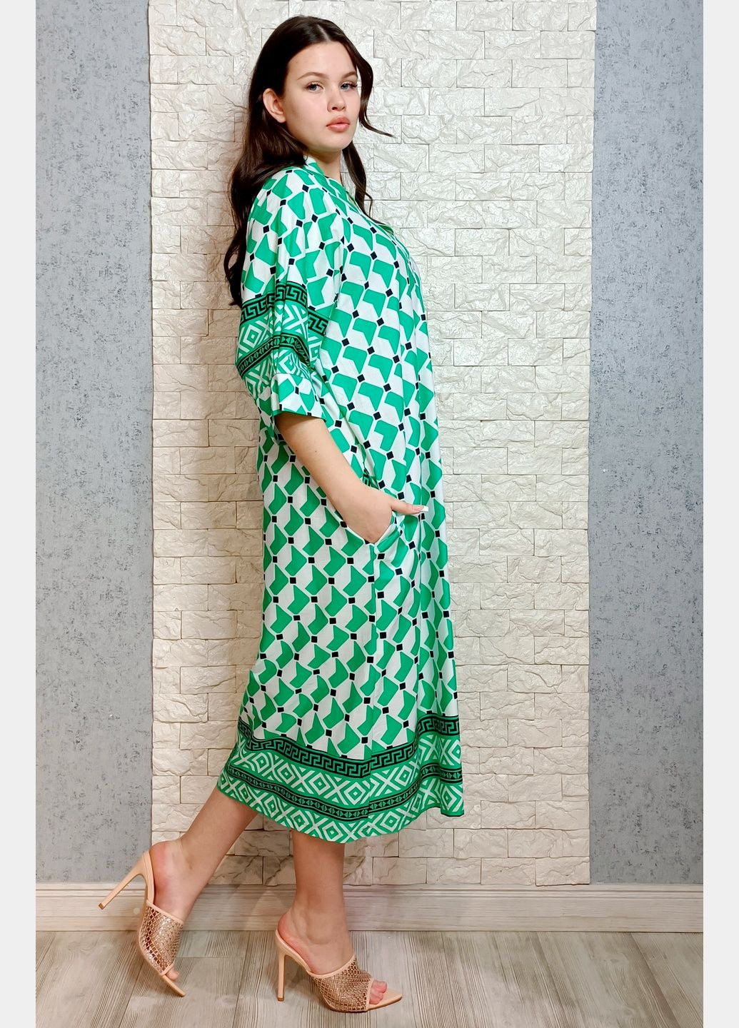 Зелена кежуал сукня оверсайз New Collection з абстрактним візерунком