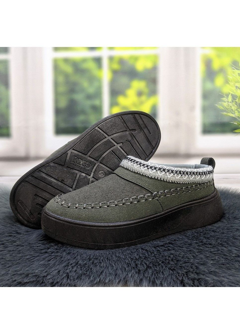 Осенние угги низкие женские зимние на меху Dago из искусственной замши