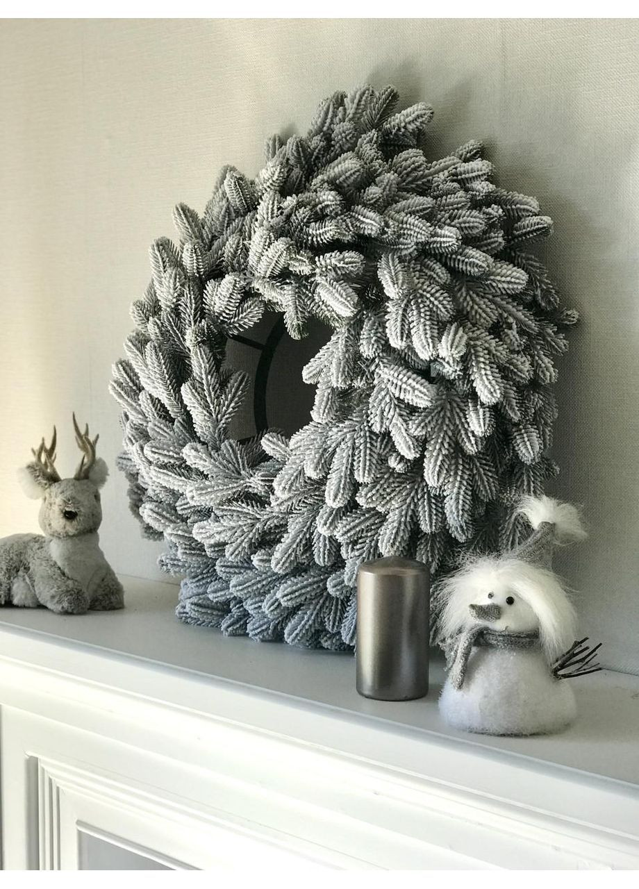 Вінок хвойний різдвяний Traditional литий d-60 см засніжений No Brand (370161588)