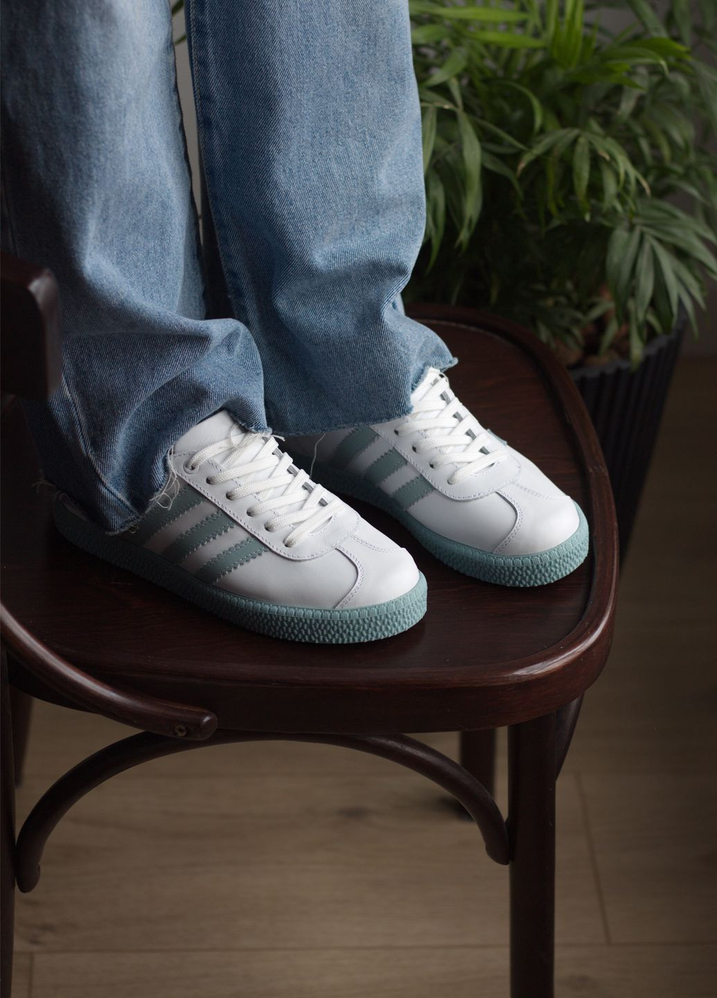 Кроссовки женские из натуральной кожи Газель Zlett 1212 белые демисезоны (317234925)