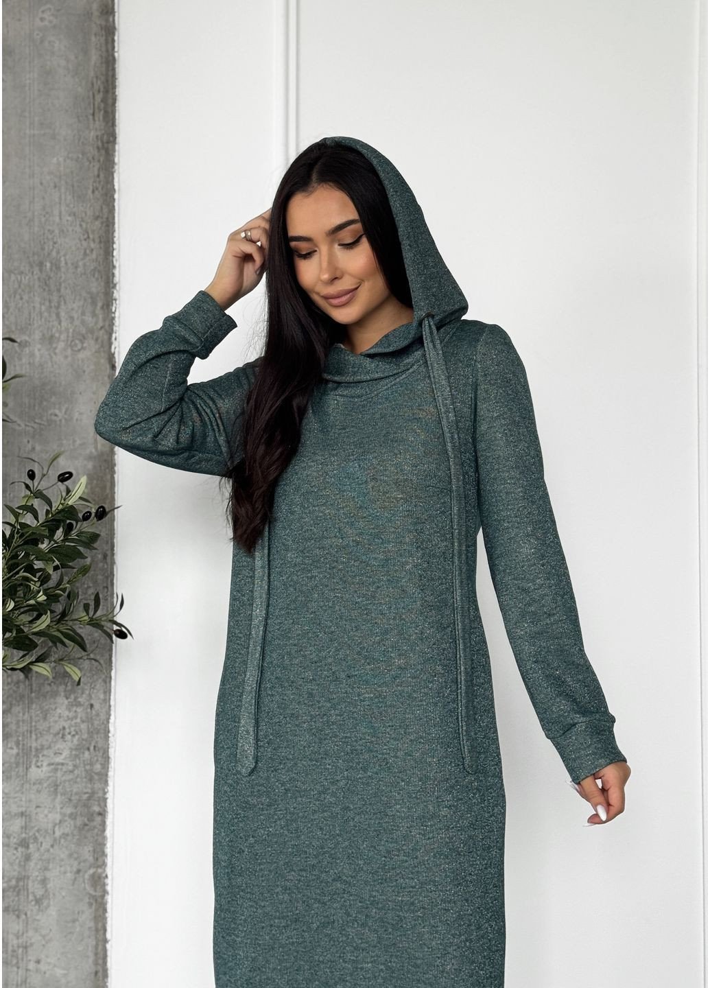 Зелена спортивна, повсякденний, джинсова, кежуал плаття-худі міді з турецької тринитки з люрексом і начосом сукня-худі INNOE меланжева