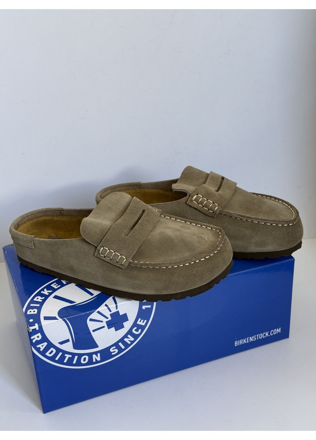 Серые замшевые шлепанцы клоги мюли унисекс No Brand