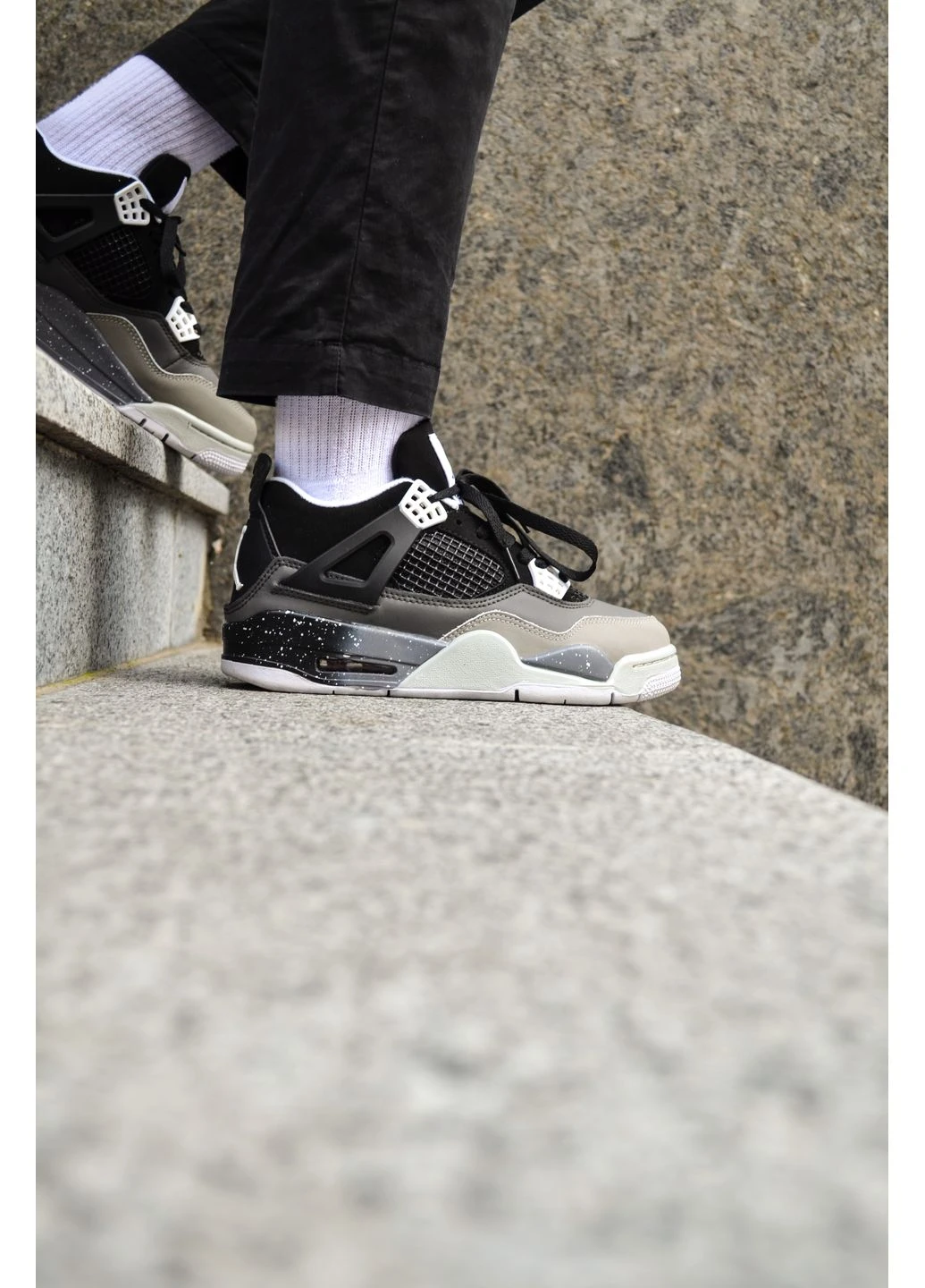 Чорні літні кросівки nike air jordan 4 retro black grey найк аір джордан No Brand