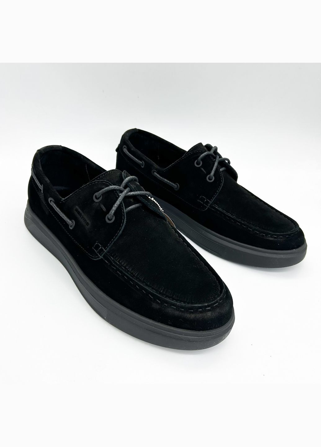 Черные туфлі Bertoni
