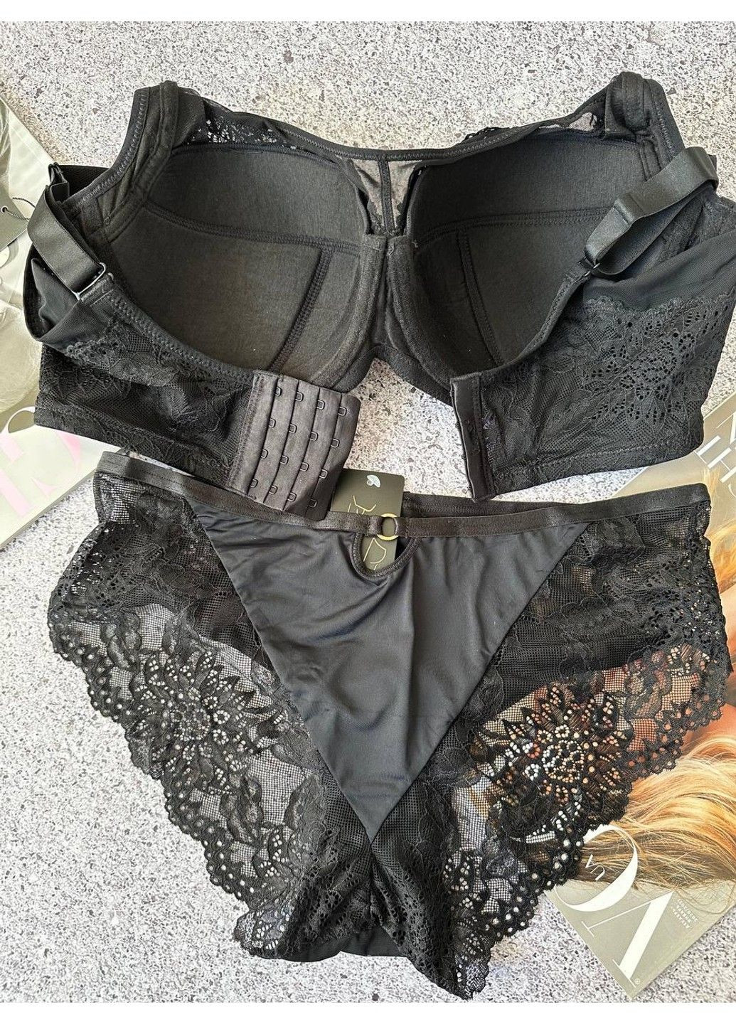 Черный комплект женского нижнего белья на чашку d женское нижнее белье черный Weiyesi