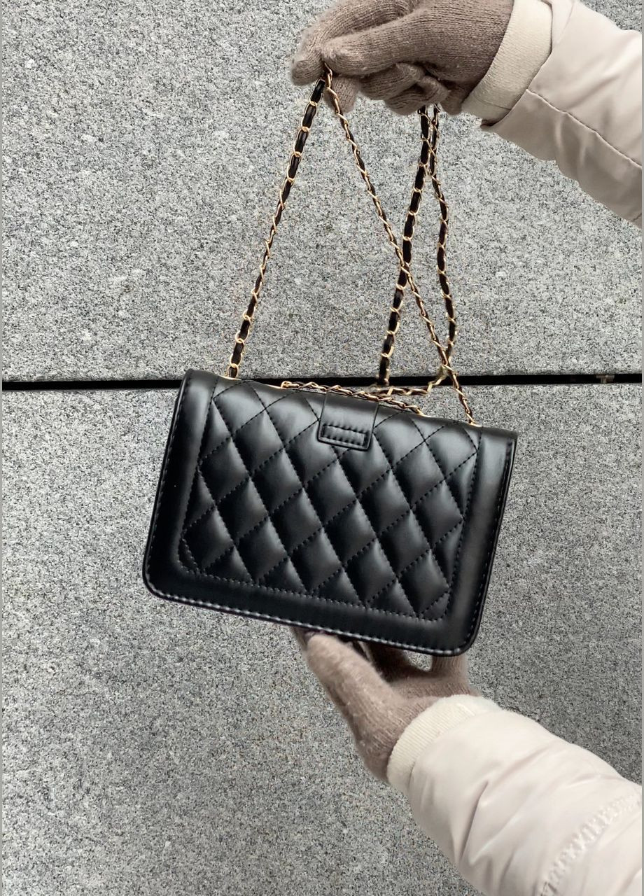 Женская сумка кросс-боди на цепочке 10209 черная No Brand (290704947)
