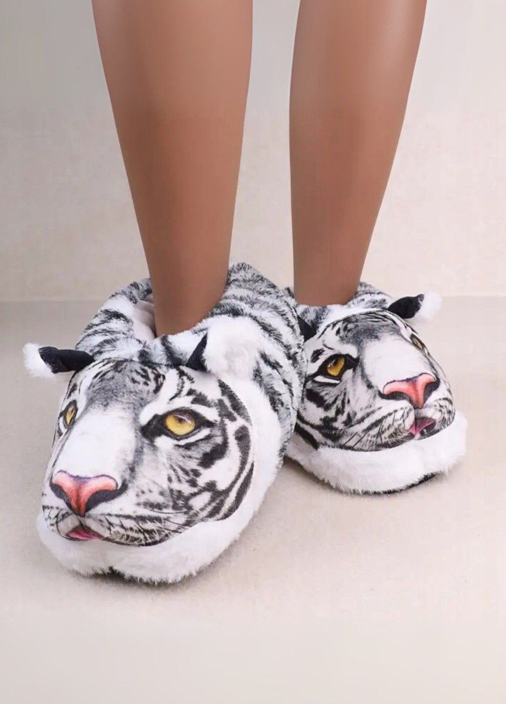 Тапочки кигуруми для подростков и взрослых белый тигр белый плюшевые Lalapka (362490067)