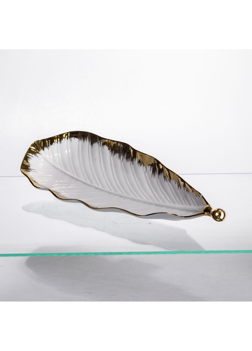 Блюдо сервірувальне порцелянове 37*13*2.5 см, золото Yiwu CJY-145 No Brand (366830752)