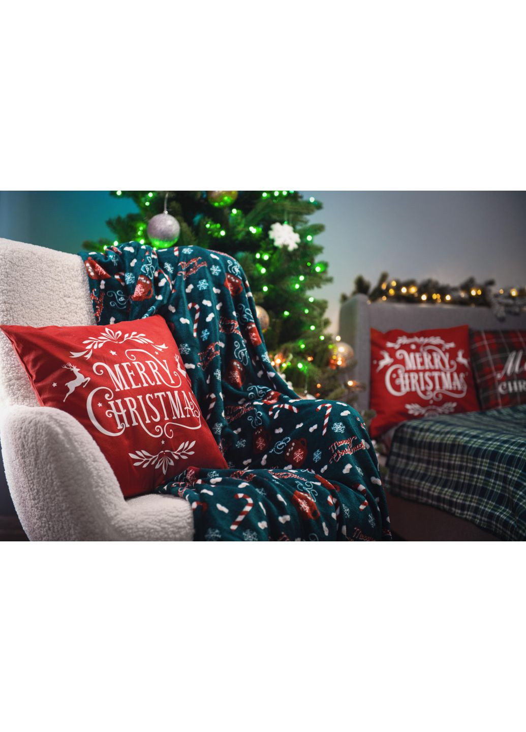 Подушка декоративная Happy Holidays ART1032HR 45х45 см Ardesto (368783976)